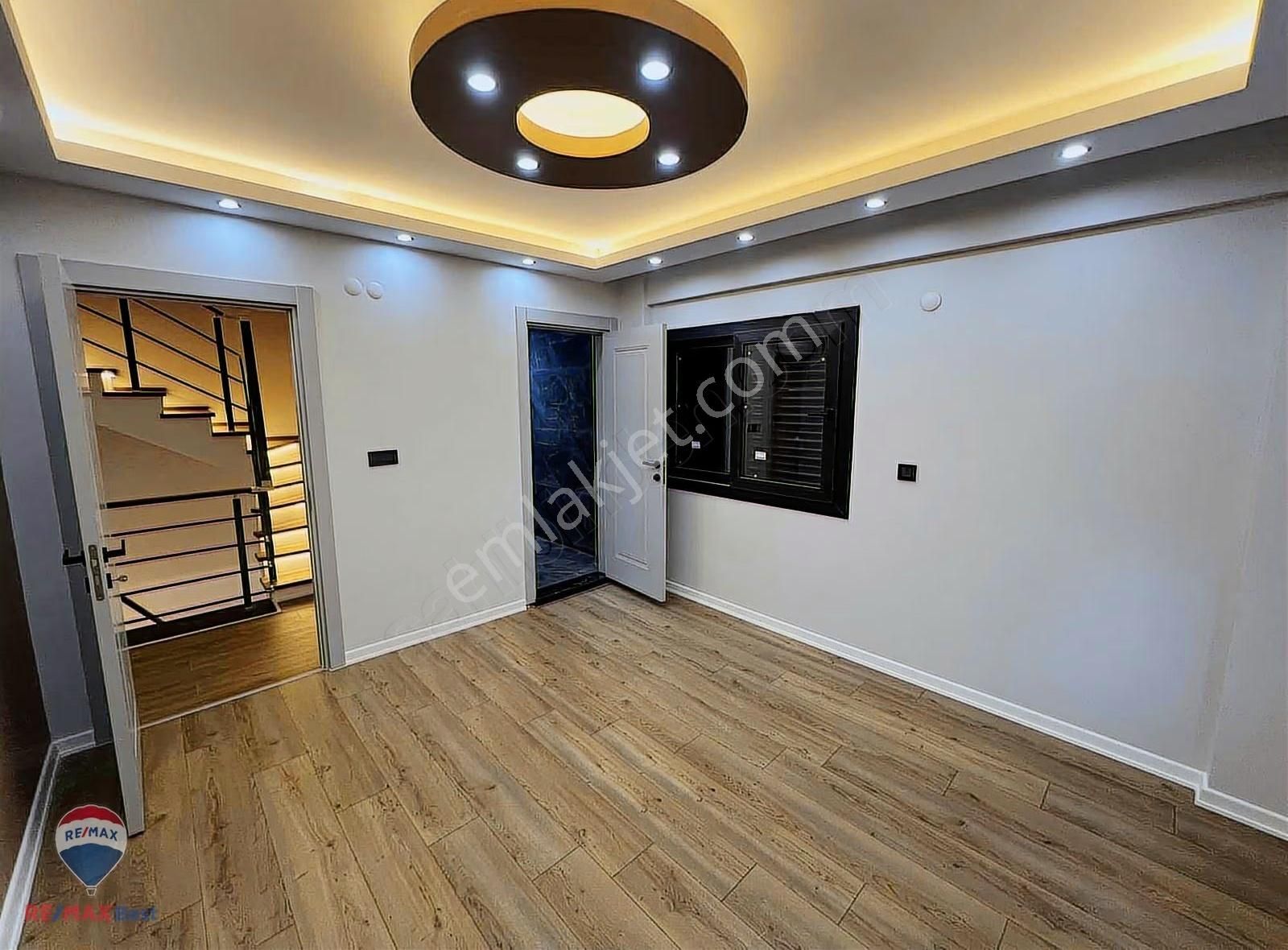 30 Bornova Atatürk Mah. Satılık Triplex İkiz Villa - Görsel 22