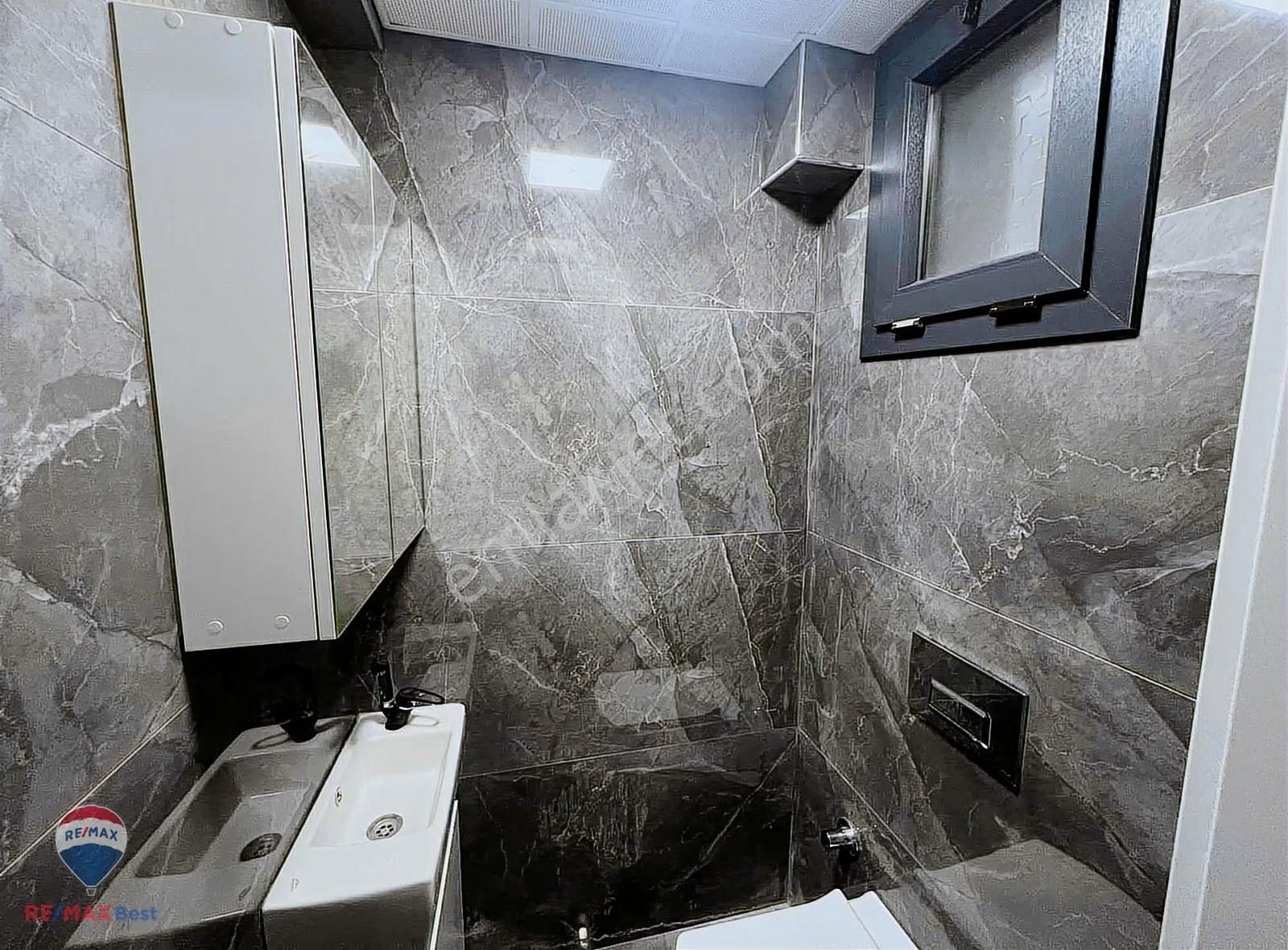 30 Bornova Atatürk Mah. Satılık Triplex İkiz Villa - Görsel 2