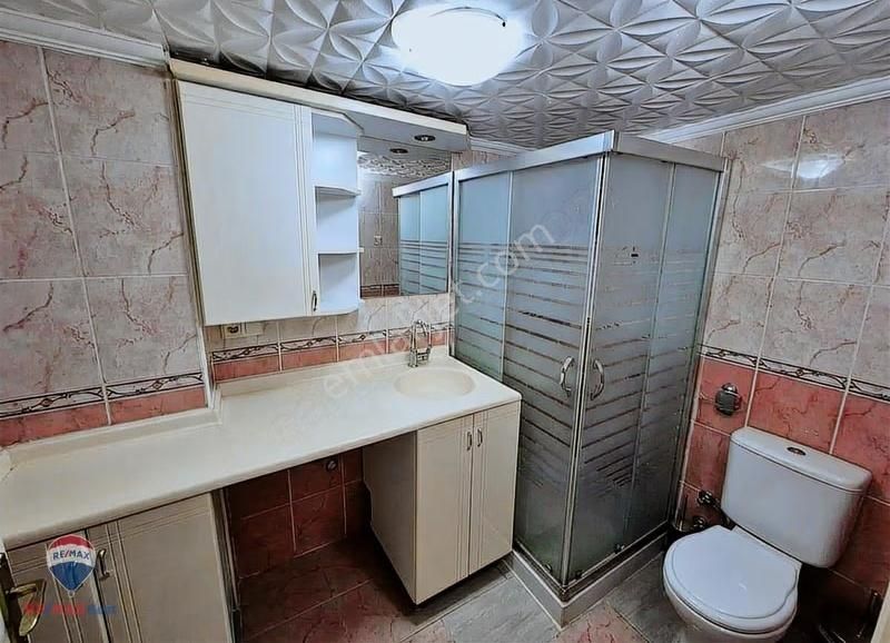 13 Bostanlı'da İzbana Yakın Geniş 3+1 Kiralık Daire - Görsel 18