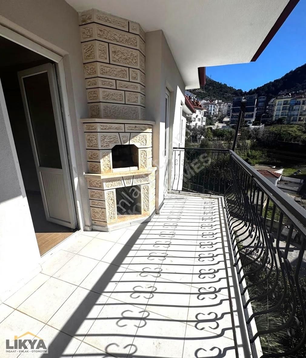 Taşyaka Mahallesi'nde 2+1 Deniz Manzaralı Daire - Görsel 6