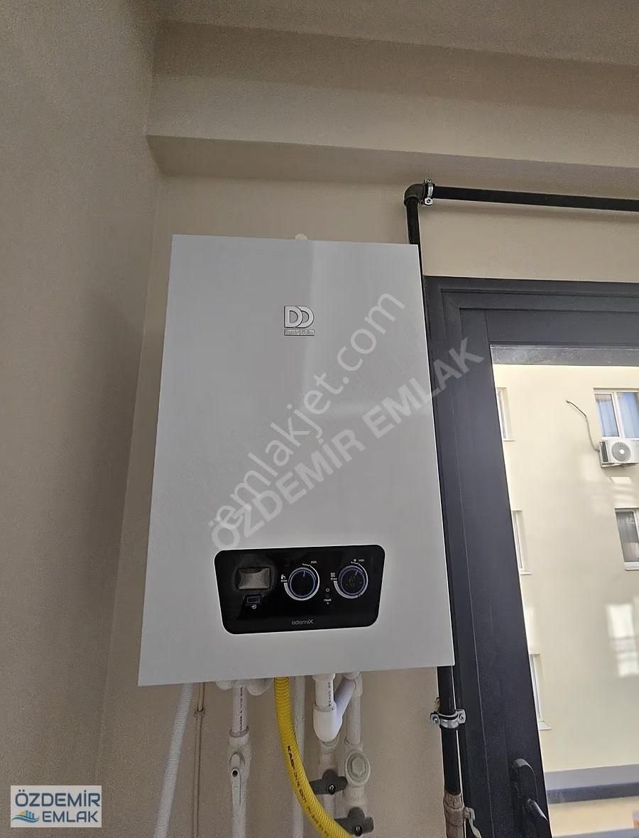 Özdemir Emlaktan Merkezde Ara Kat Yatırımlık Eksiksiz 1+1 Daire - Görsel 14