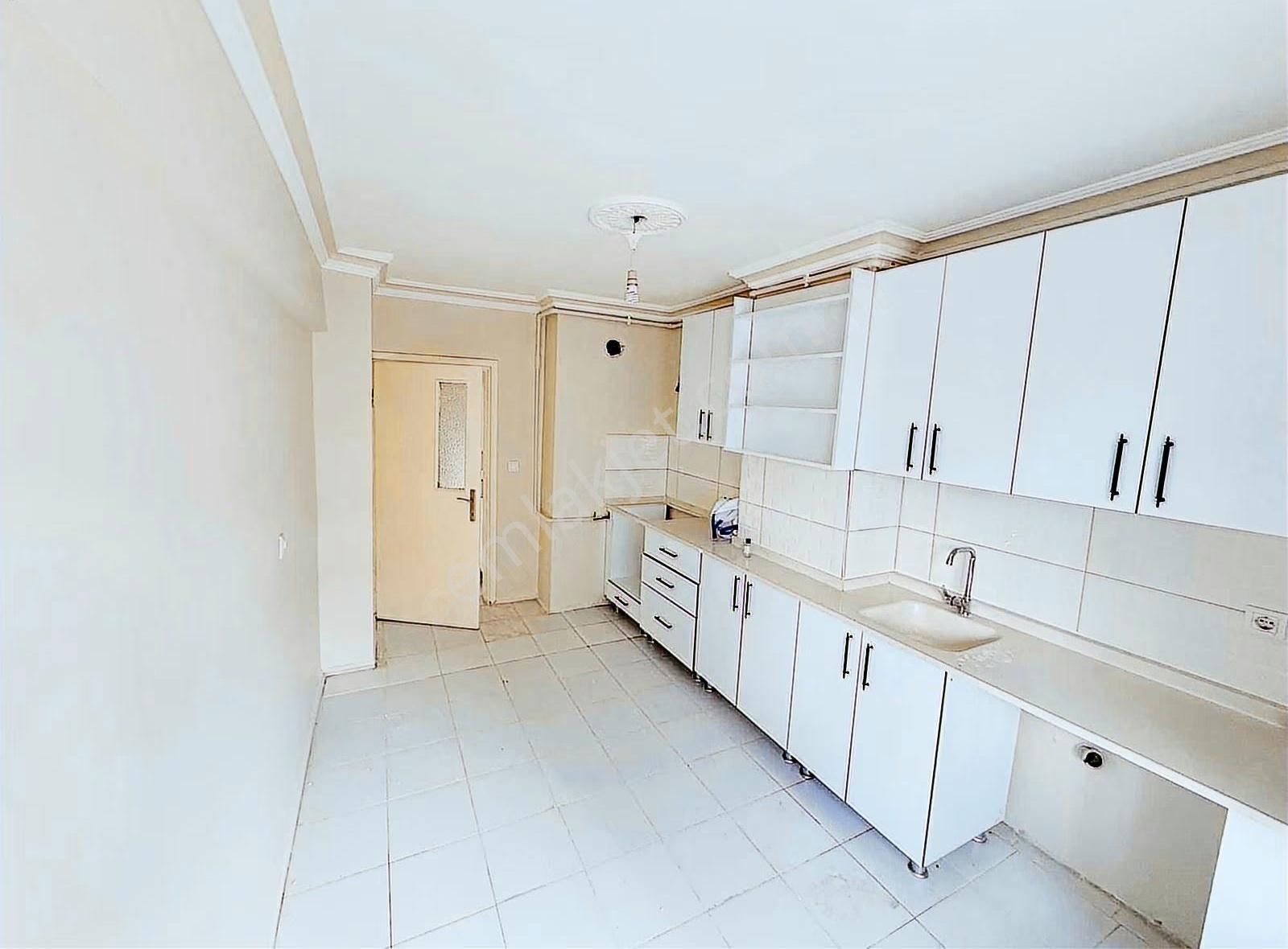 Gölbaşı Şafak'ta Yapılı 3+1 Kiralık Daire 120m² - Görsel 9