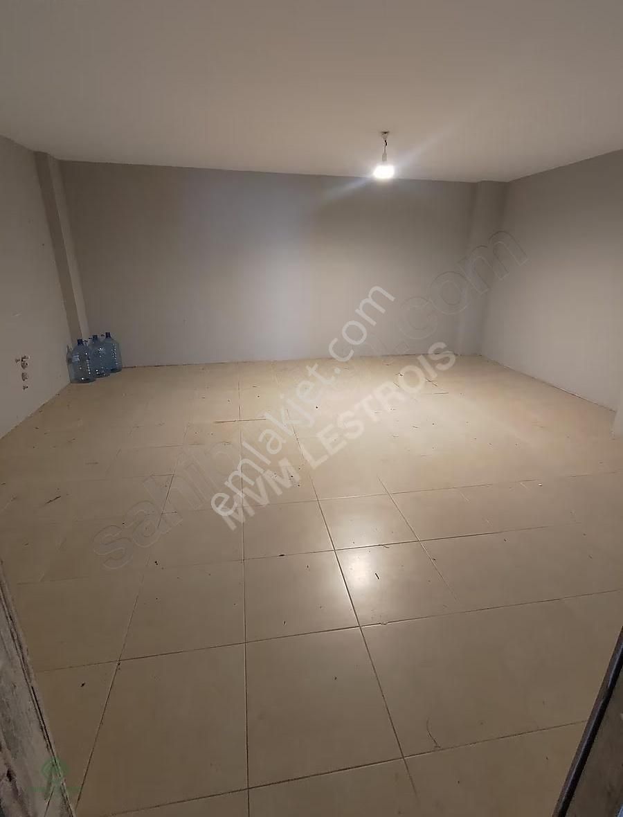 İstanbul Esenyurt'ta Kiralık Dükkan 120 M² - Görsel 15