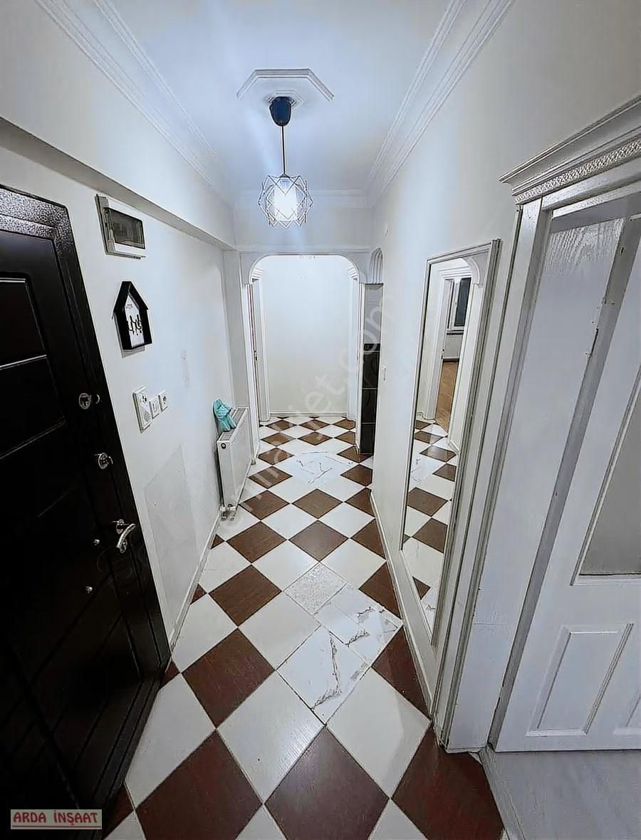 Uğurmumcu Mah Kiralık Y.giriş Daire Ebeveyn Banyolu. - Görsel 7