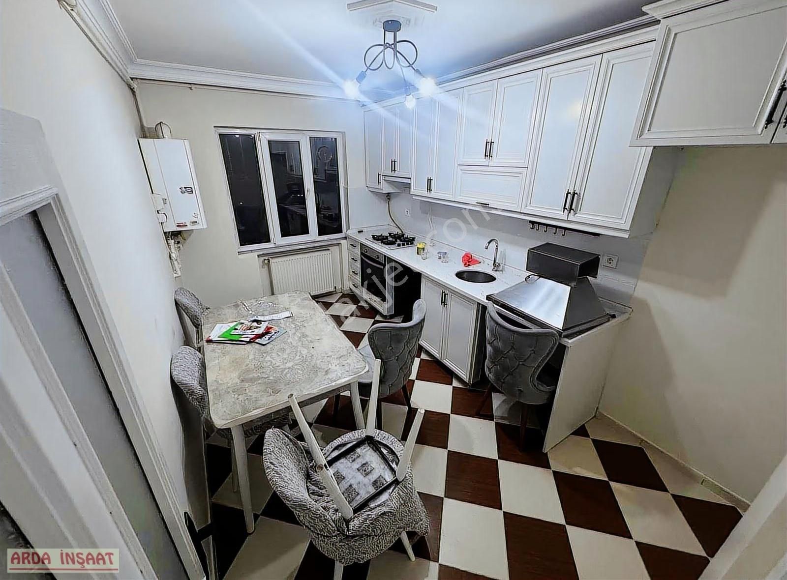 Uğurmumcu Mah Kiralık Y.giriş Daire Ebeveyn Banyolu. - Görsel 14