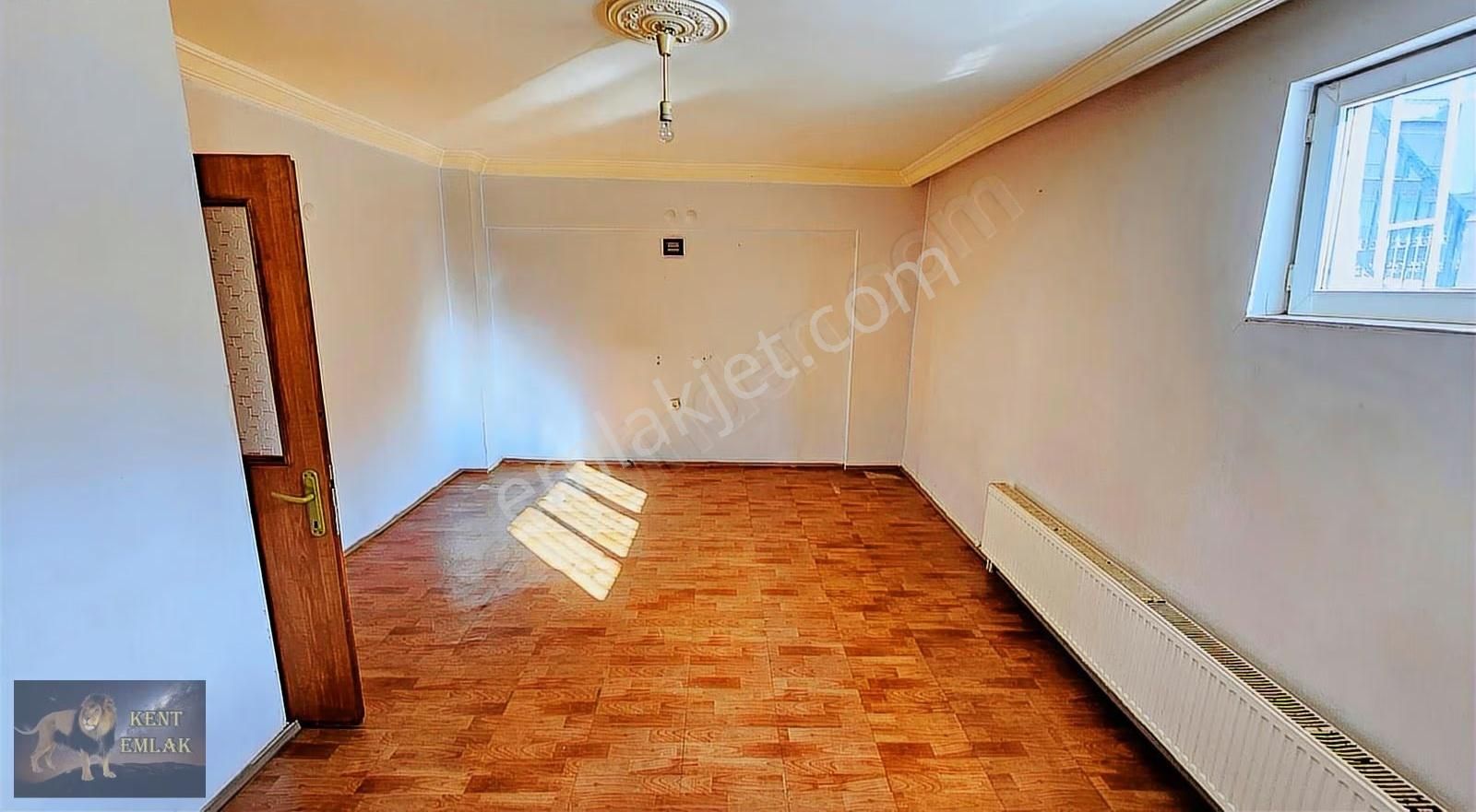 Kent Emlak'tan Tuzluçayırda 2+1 Giriş Kat Dublex Kiralık Daire