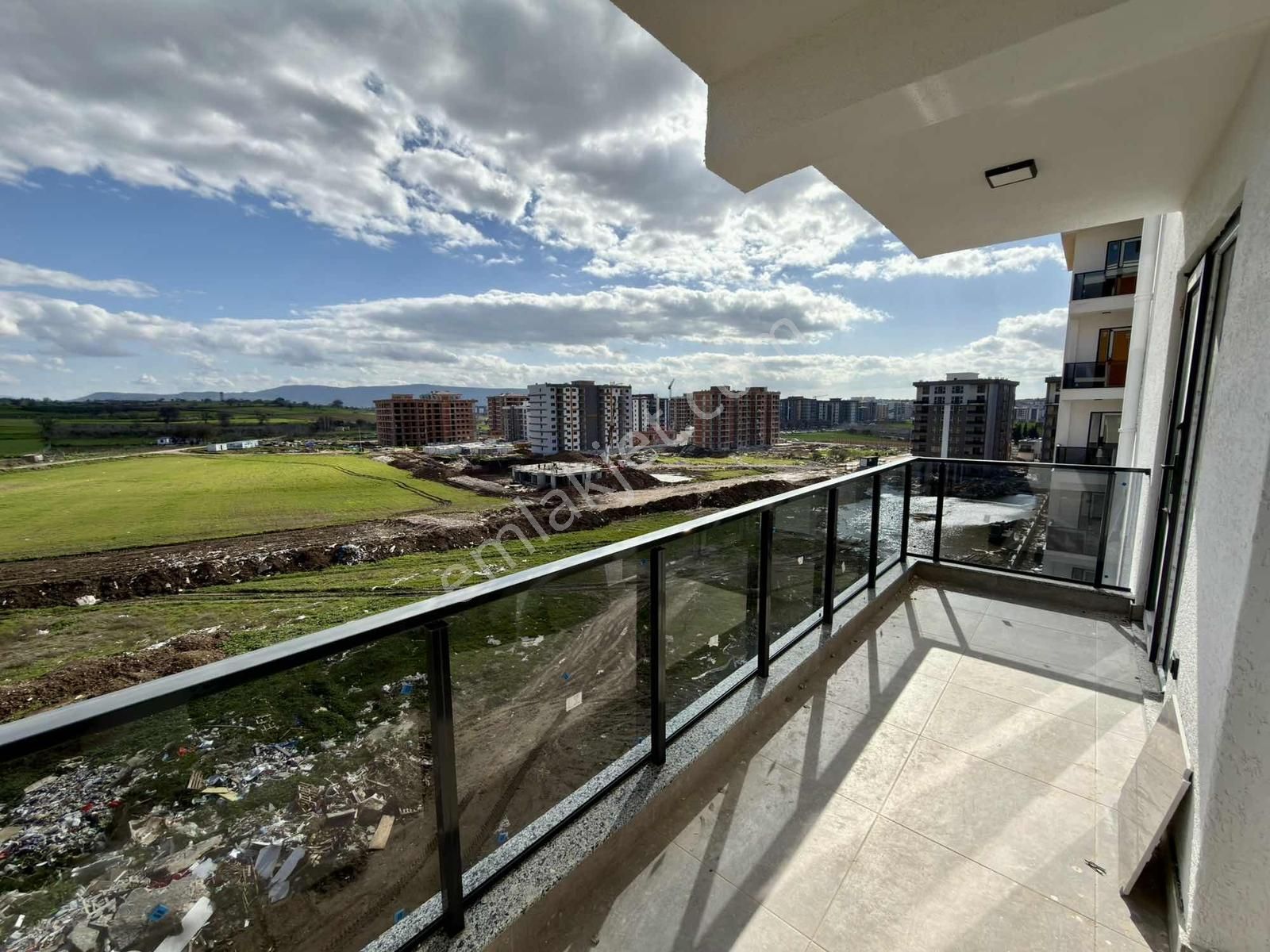 Site İçerisinde Kapalı Otoparklı Geniş E.v Banyolu Sıfır 2+1 - Görsel 19