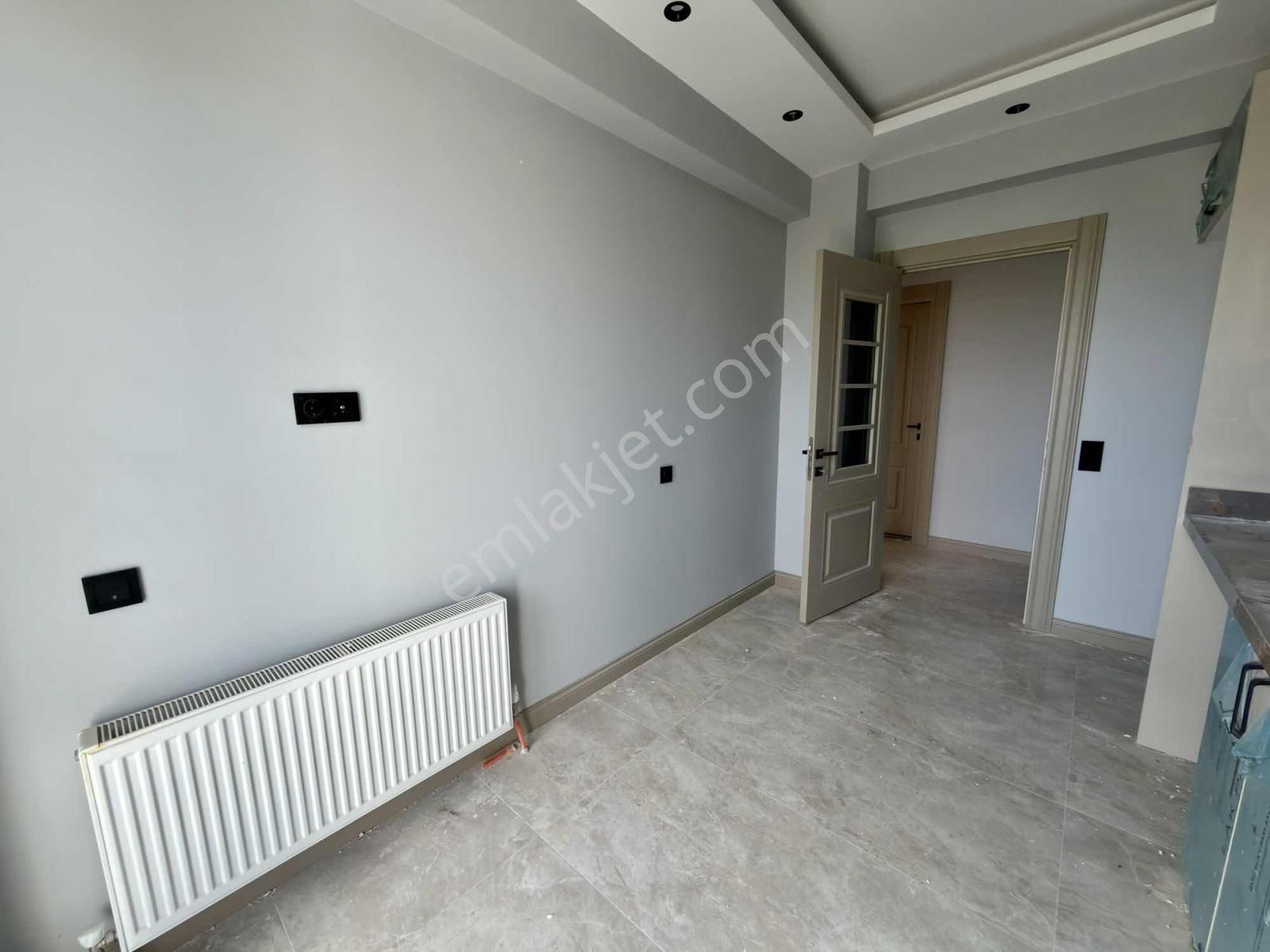 Site İçerisinde Kapalı Otoparklı Geniş E.v Banyolu Sıfır 2+1 - Görsel 34