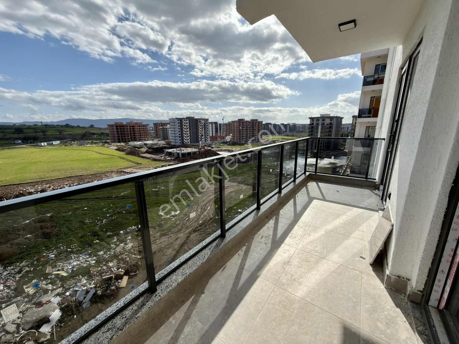 Site İçerisinde Kapalı Otoparklı Geniş E.v Banyolu Sıfır 2+1 - Görsel 21