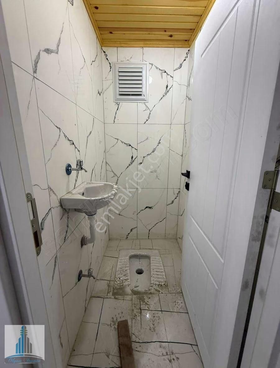Başakşehir Güvercintepe Kiralık 2+1 Çatı Kat Daire - Görsel 11