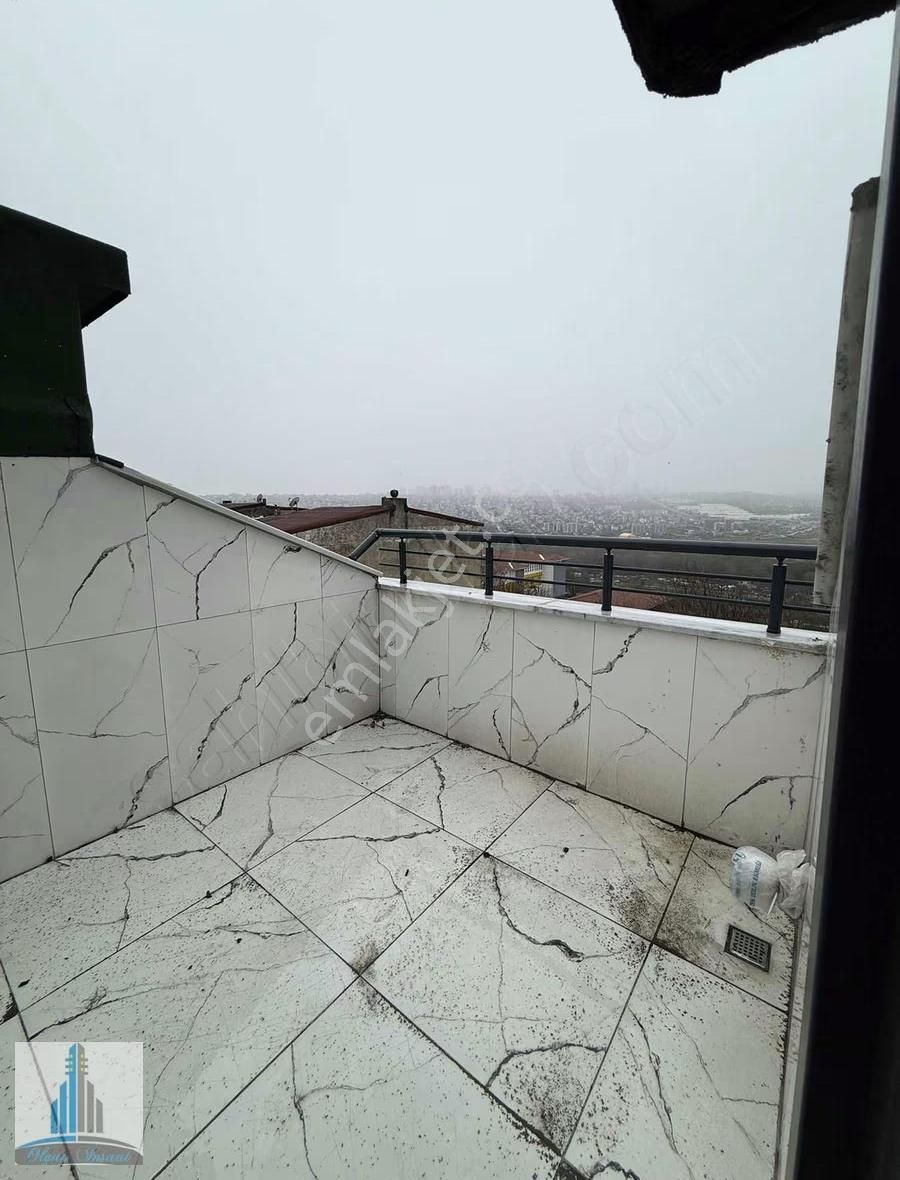Başakşehir Güvercintepe Kiralık 2+1 Çatı Kat Daire - Görsel 31