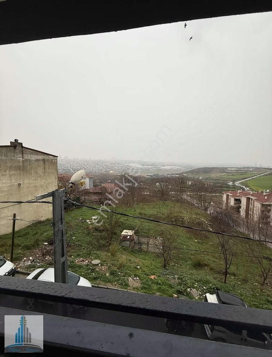 Başakşehir Güvercintepe Kiralık 2+1 Çatı Kat Daire