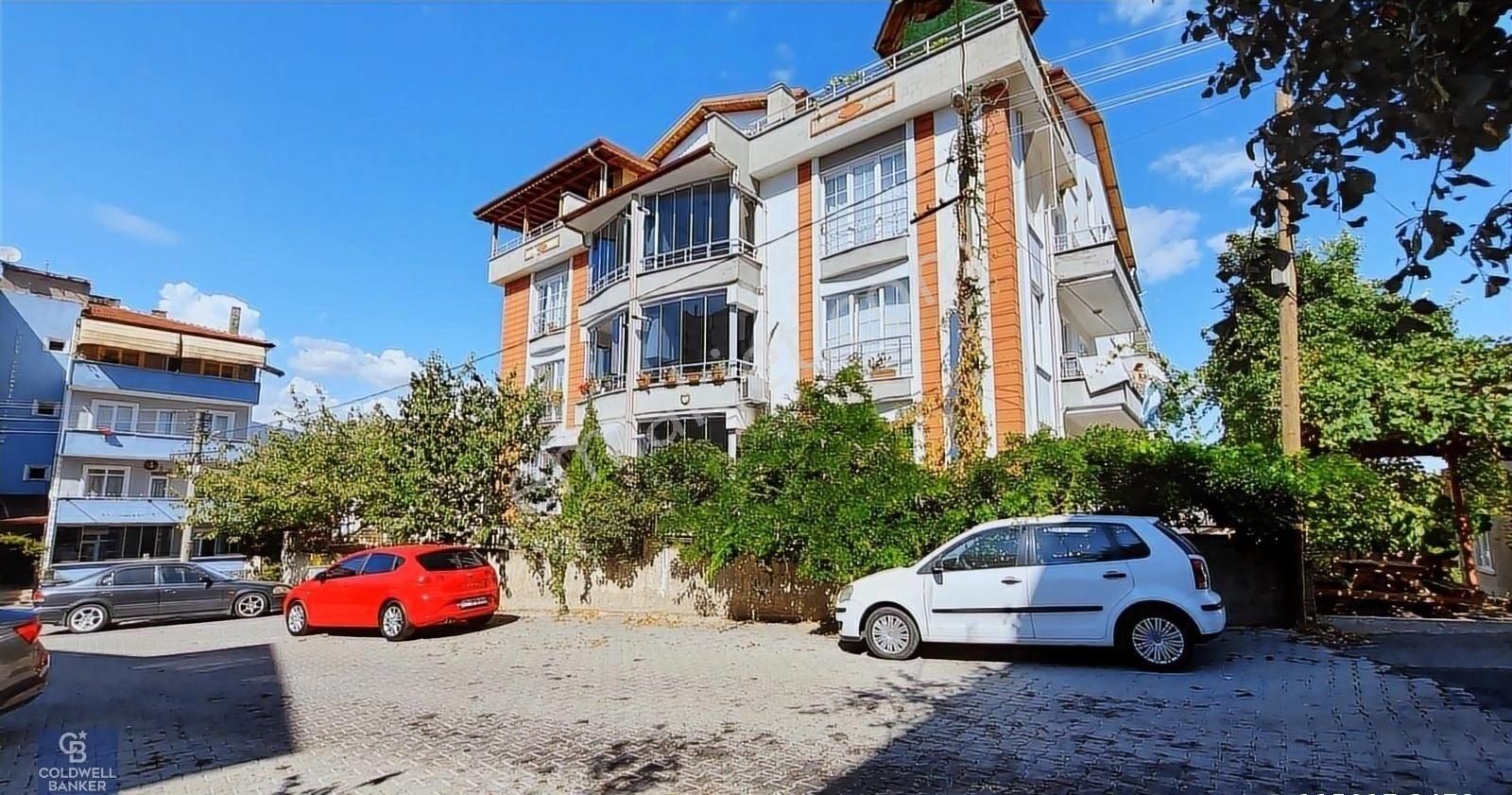 Derince Dumlupınar Mah. Satılık 3+1 Yapılı Daire - Görsel 16