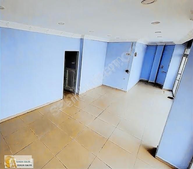 Cadde Üstü! Boğazköyde 2 Katlı Dükkan Daire Fiyatına 2 Dükkan