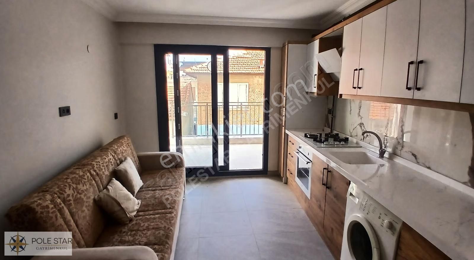 Konforlu Yaşam: Ultra Geniş 2+1 Daire, Merkezi Konumda! - Görsel 13