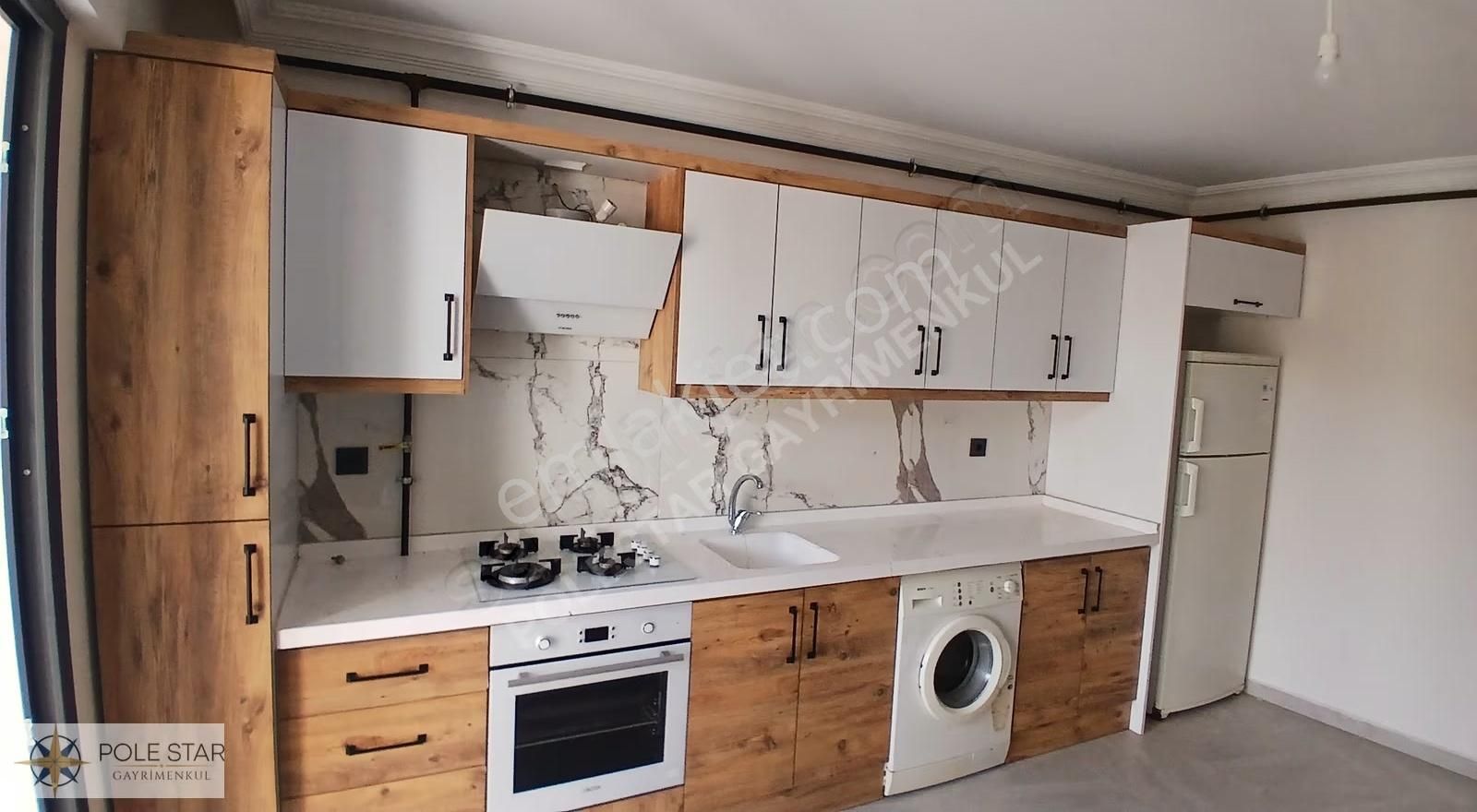 Konforlu Yaşam: Ultra Geniş 2+1 Daire, Merkezi Konumda! - Görsel 18