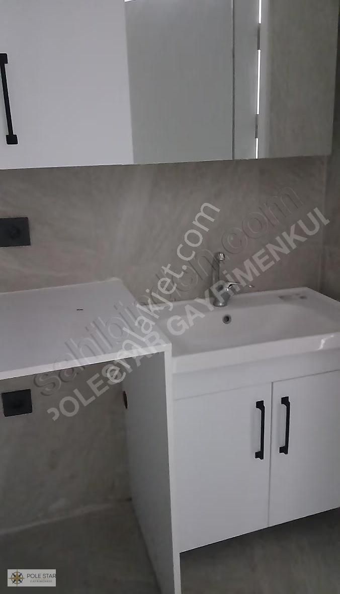 Konforlu Yaşam: Ultra Geniş 2+1 Daire, Merkezi Konumda! - Görsel 30