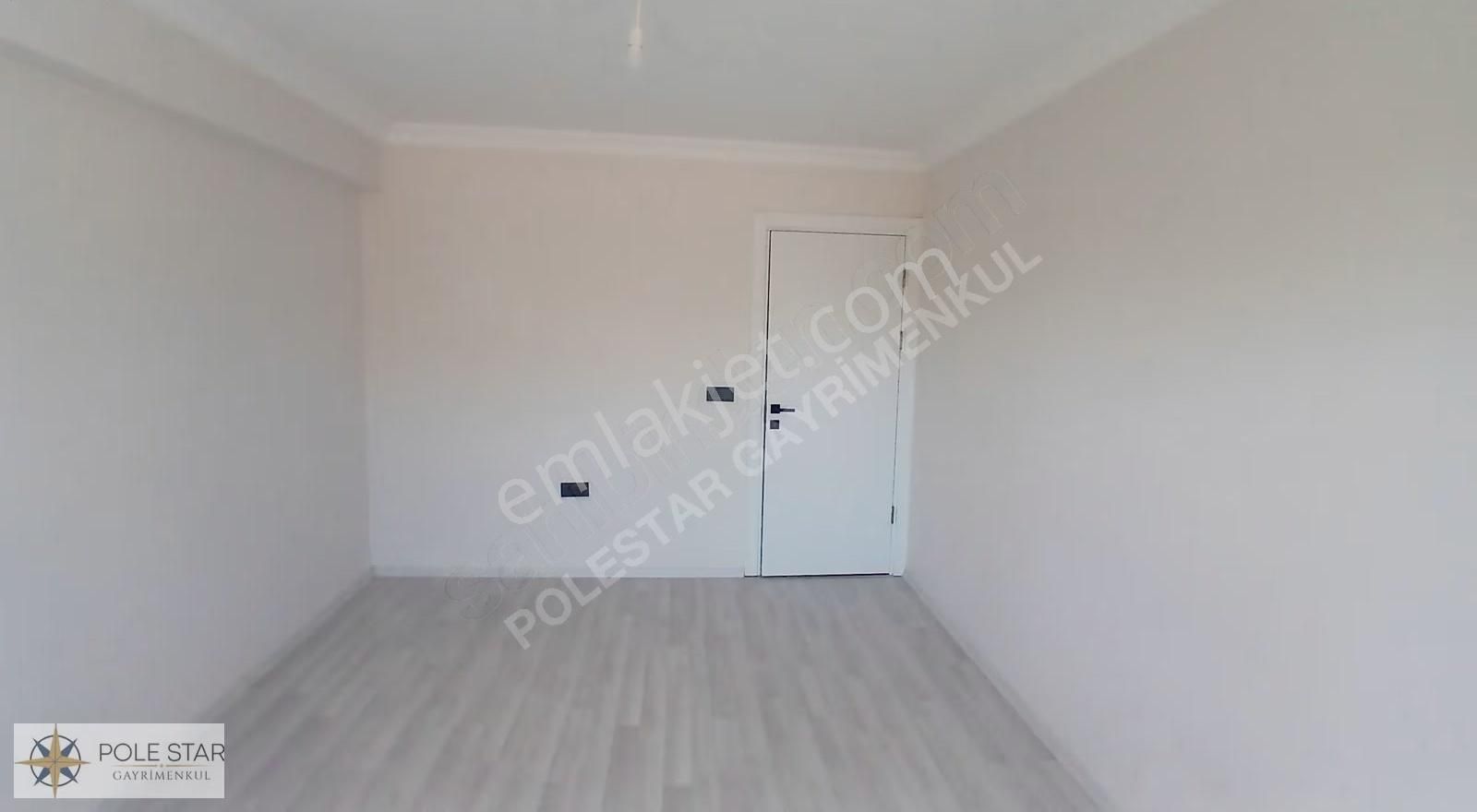 Konforlu Yaşam: Ultra Geniş 2+1 Daire, Merkezi Konumda! - Görsel 32