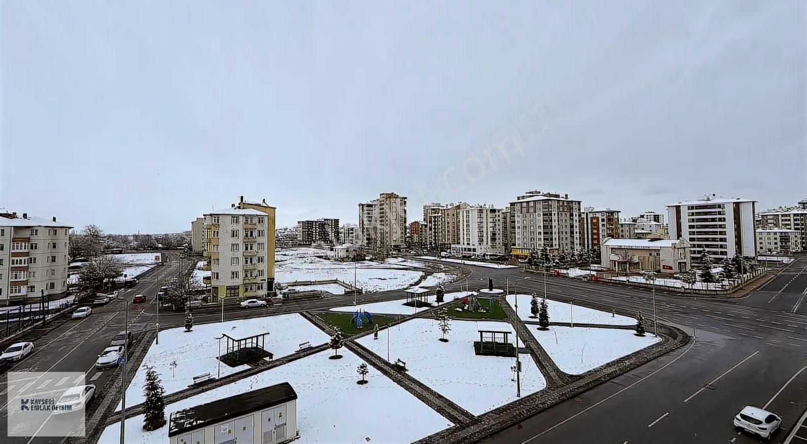 Mithatpaşa Mah.3+1 Hobi Bahçeli Kiralık Geniş Ferah Daire - Görsel 14