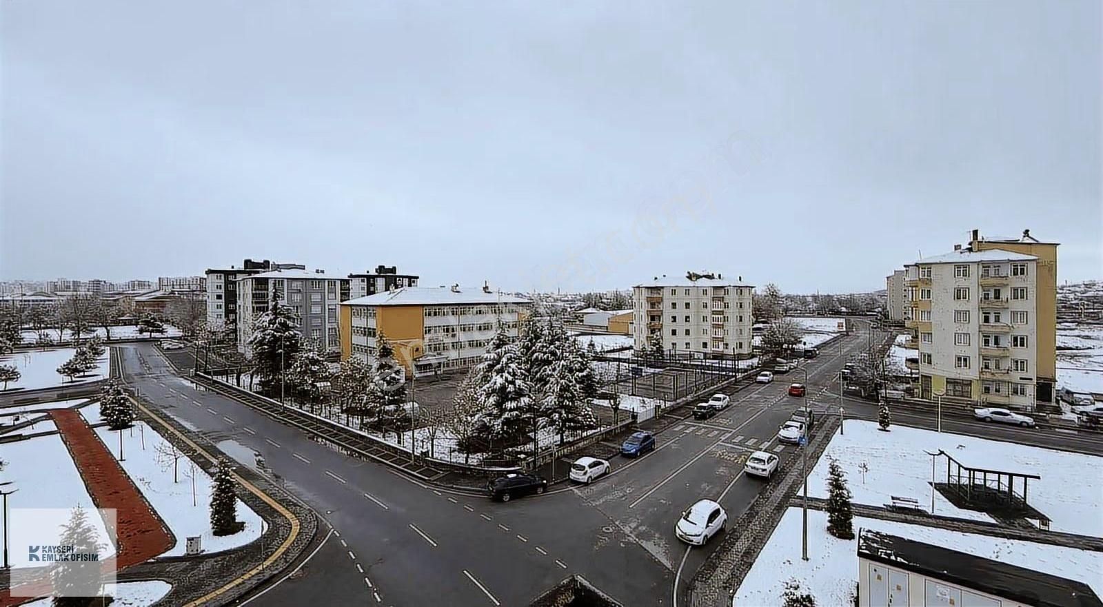 Mithatpaşa Mah.3+1 Hobi Bahçeli Kiralık Geniş Ferah Daire - Görsel 19