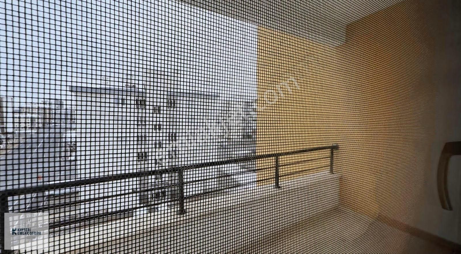 Mithatpaşa Mah.3+1 Hobi Bahçeli Kiralık Geniş Ferah Daire - Görsel 15