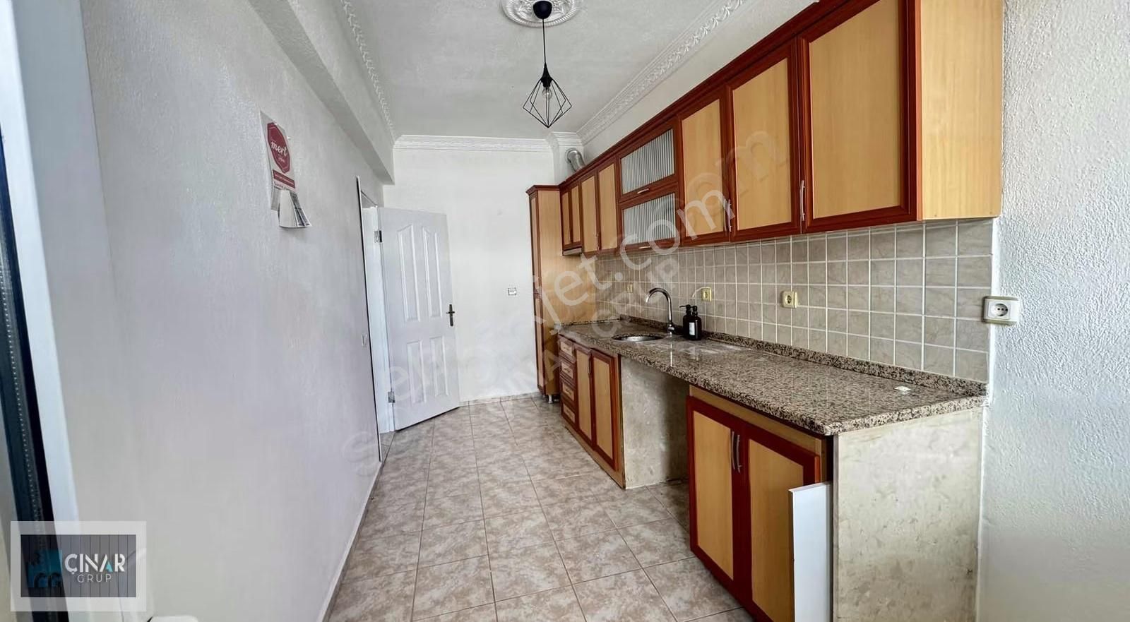 Merkezi Konumda, 2 Wcli, 2 Balkonlu Ferah 2+1 Kiralık Ara Kat - Görsel 19