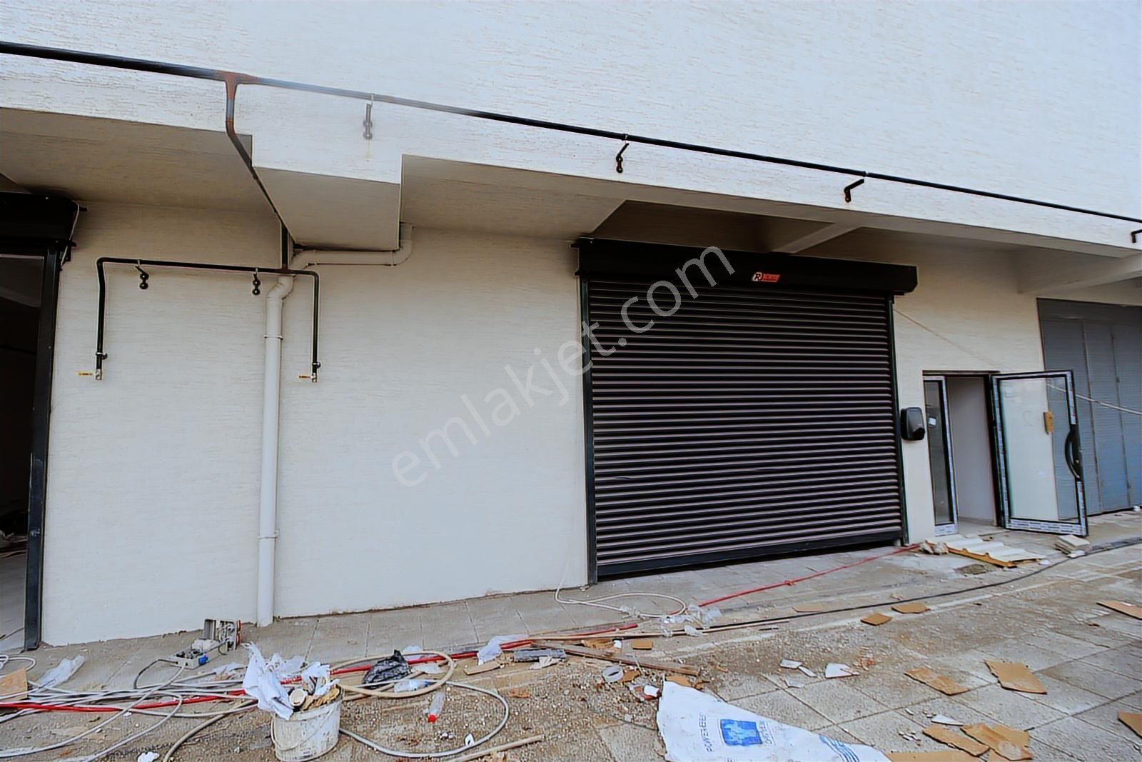 İnegölün En Prestijli Noktasında Weltyapı Plazada Cadde Mağaza - Görsel 17