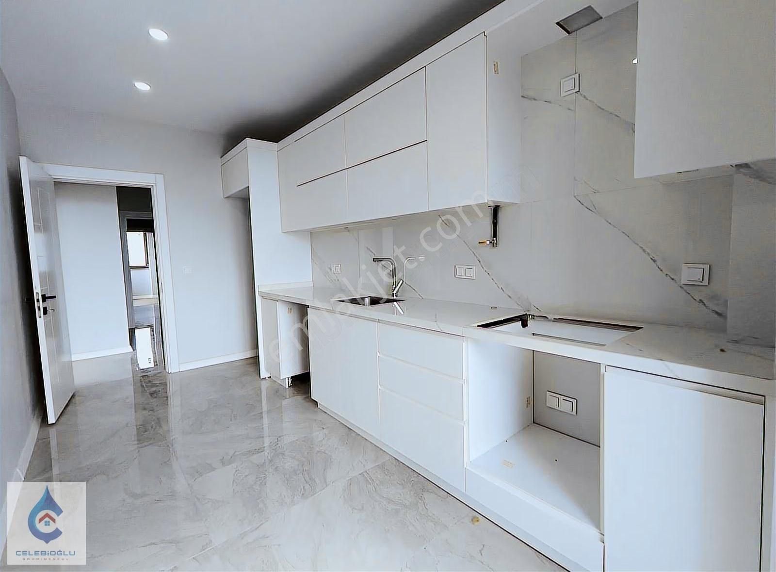 Boydan Yapı'da 160 M2 Deniz Manzaralı 3+1 Ebeveyn Banyolu Daire - Görsel 22