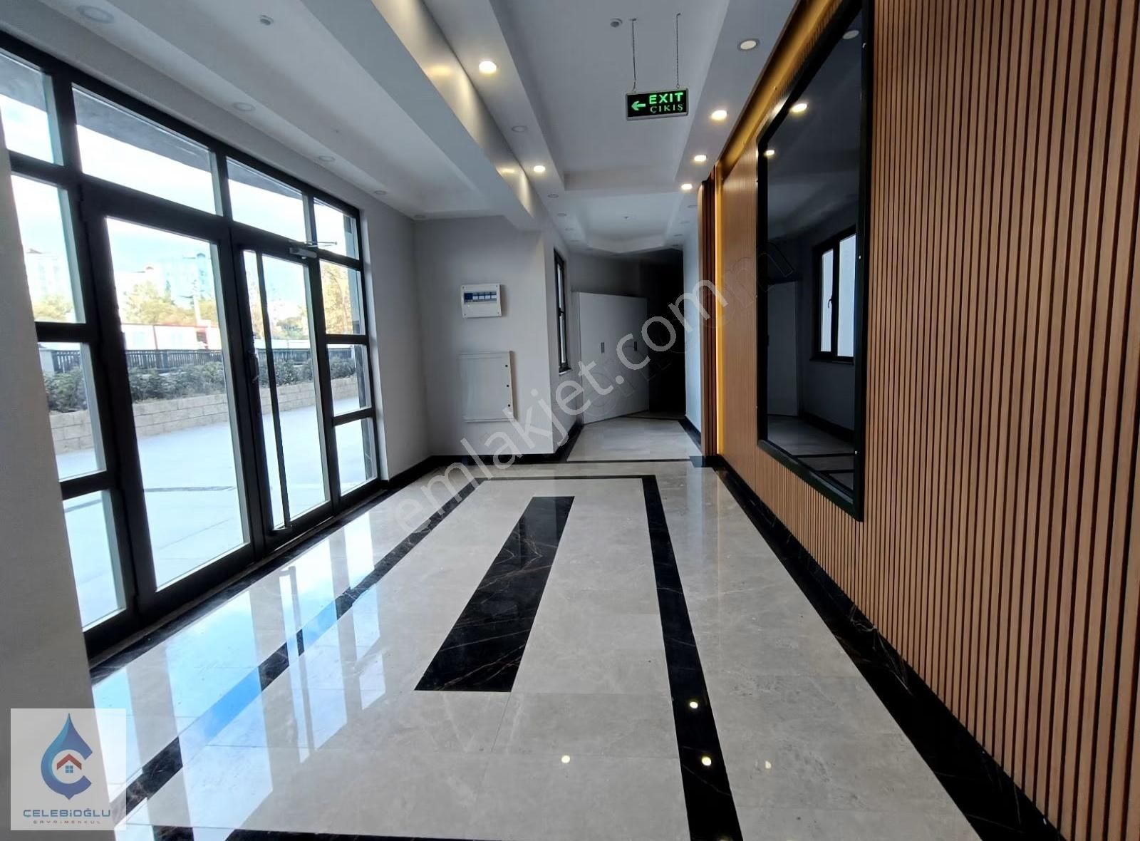 Boydan Yapı'da 160 M2 Deniz Manzaralı 3+1 Ebeveyn Banyolu Daire