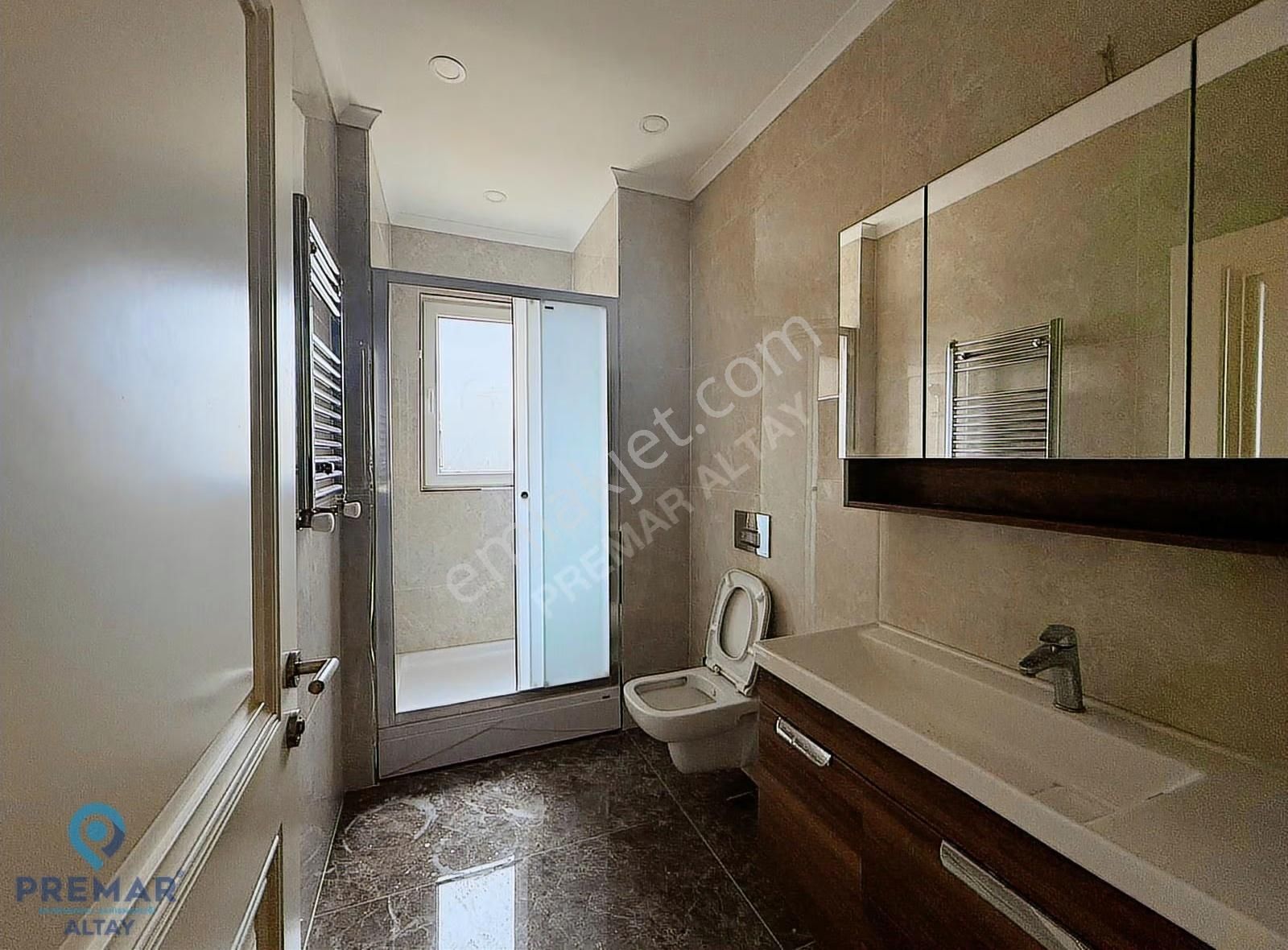 Büyükçekmece Karaağaç Mah. Doğa Evlerinde Tripleks Kiralık Villa - Görsel 25