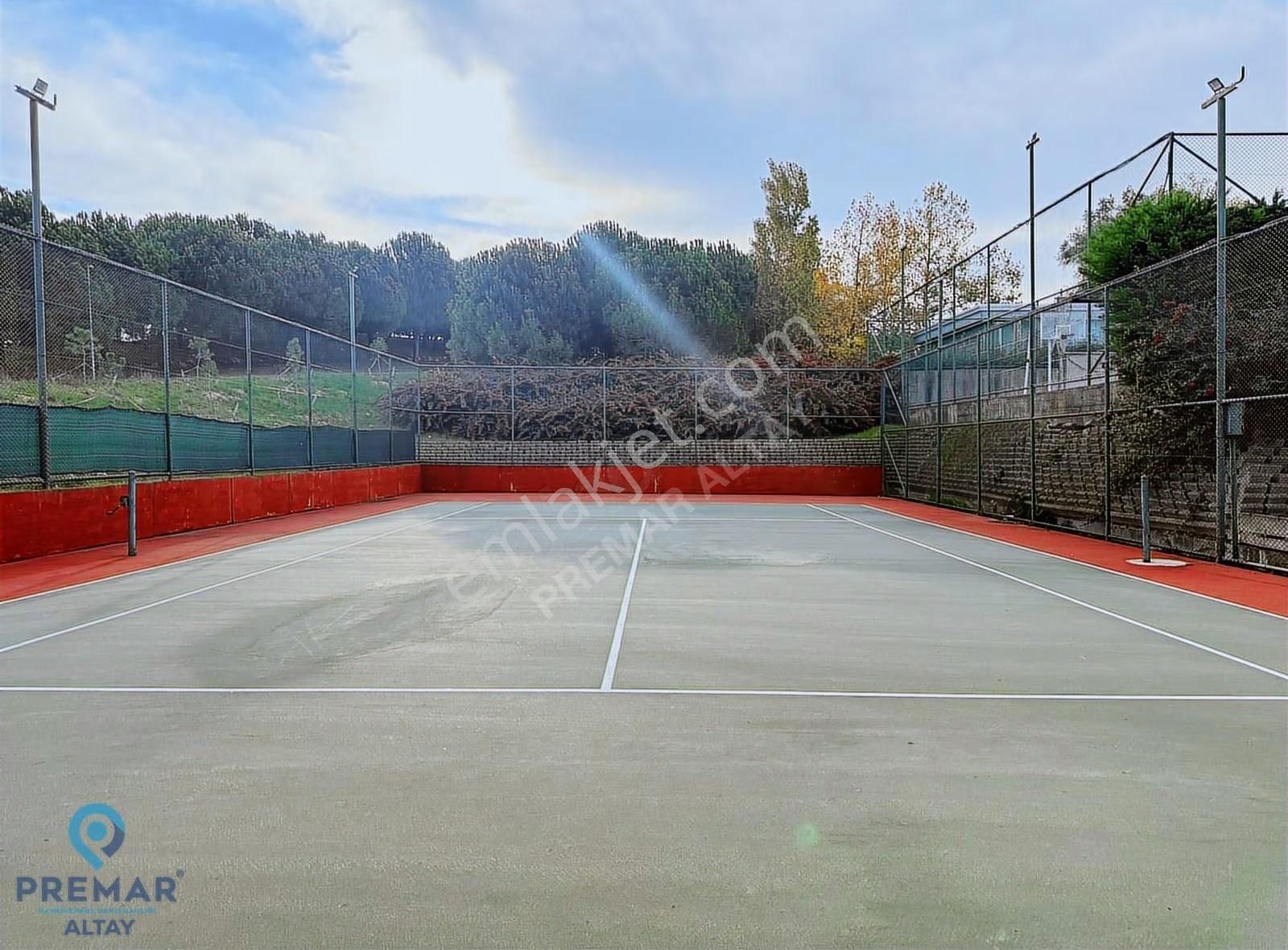 Büyükçekmece Karaağaç Mah. Doğa Evlerinde Tripleks Kiralık Villa - Görsel 13