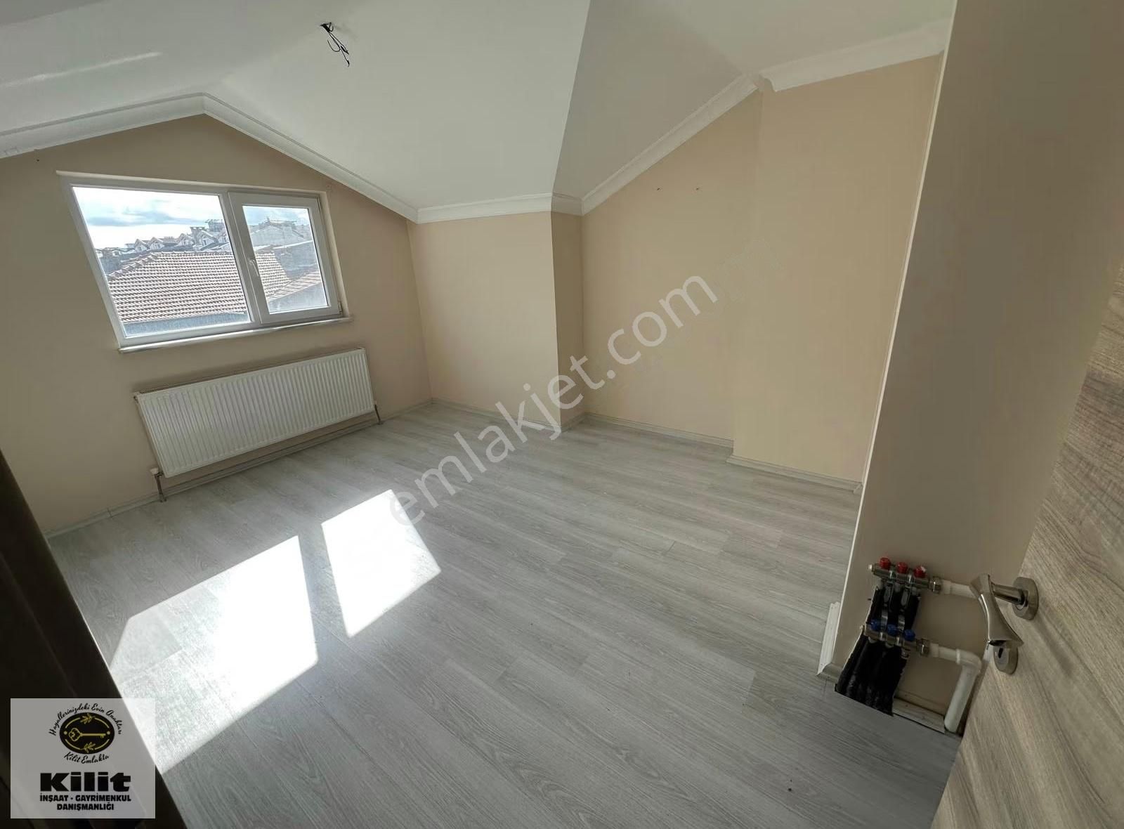Sunullah'ta En Merkezi Konumda 3+1 Kiralık Dubleks Daire - Görsel 12