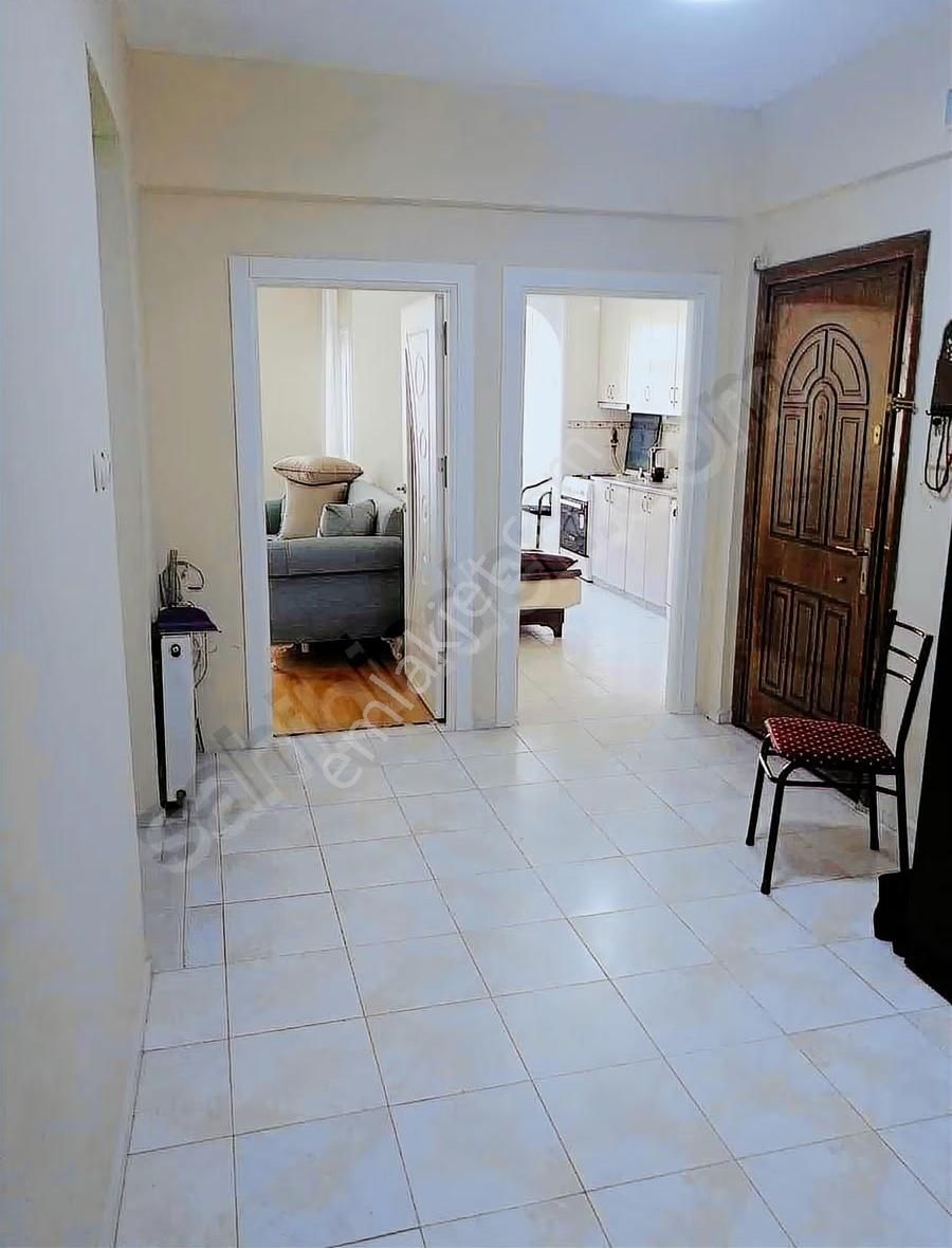 Üniversite Mah Satlık 2+1 Daire Yürüyüş Yolu Yanı - Görsel 6