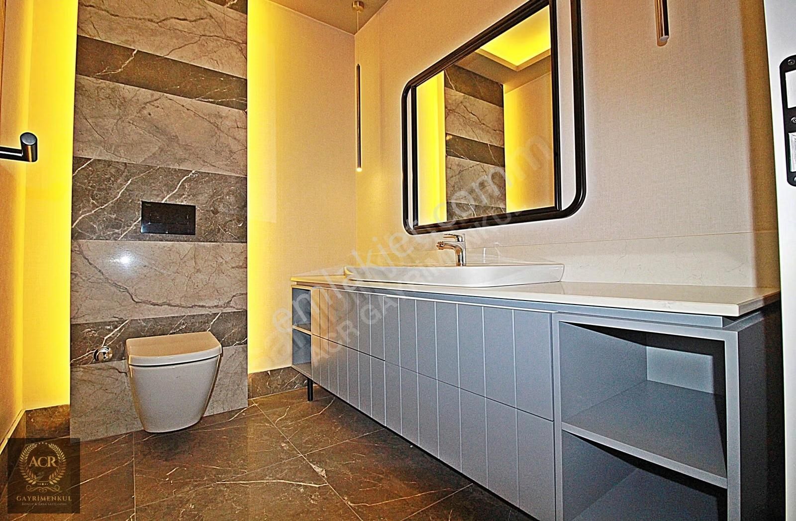 Lüks Detaylarla Donatılmış Site İçerisinde 4.5+1 220 M2 Daire - Görsel 27