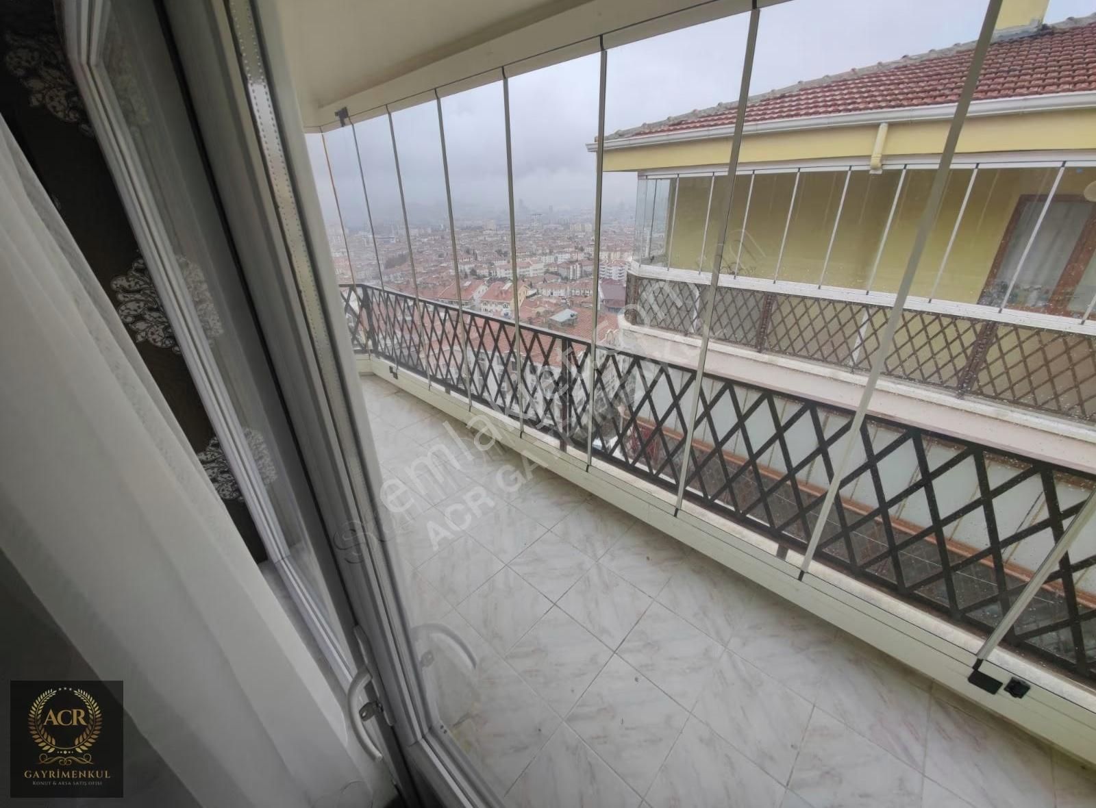 Acr'den Panoramik Manzaralı Ara Kat Eşyalı Kiralık 3+1 - Görsel 3