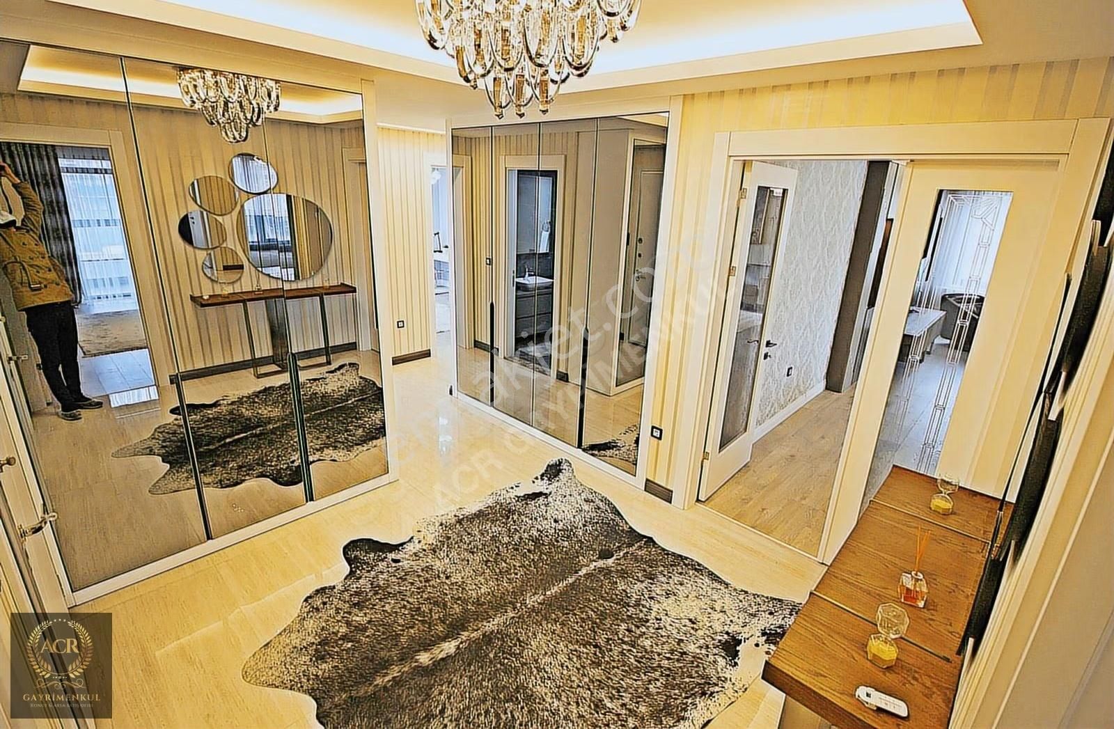 Acr'den Geniş M2 Çift Bloklu Site İçerisinde Ultralüks 4.5+1 - Görsel 28