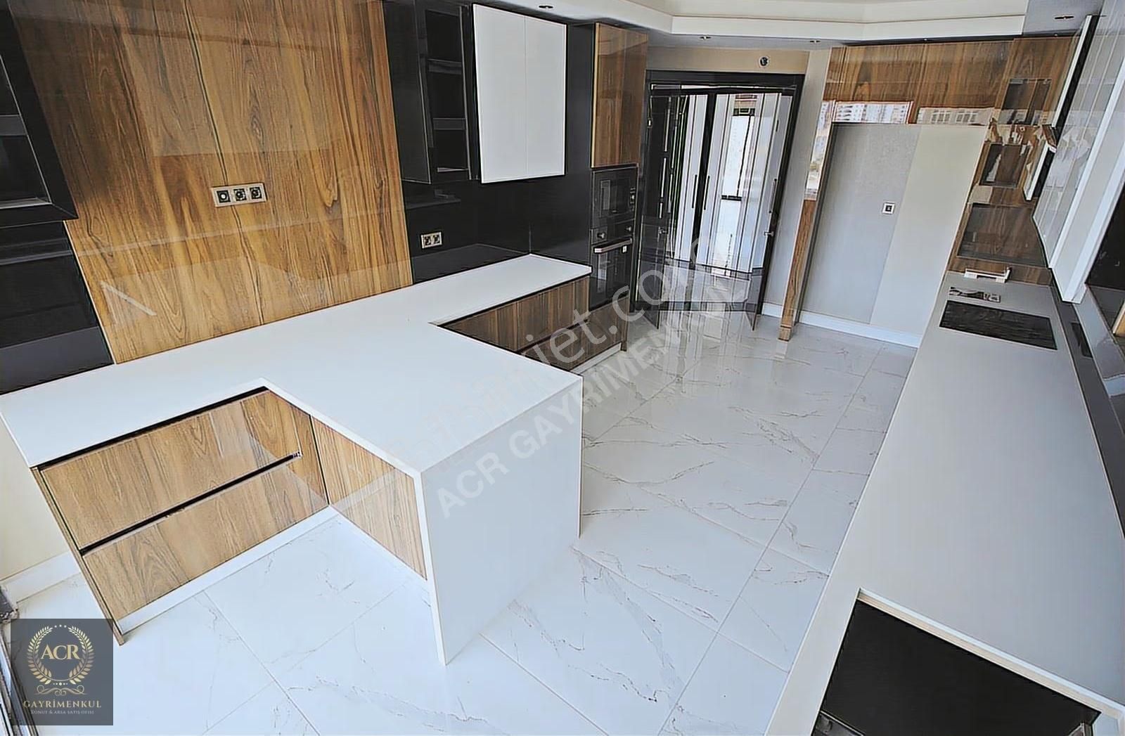 Acr'den Spor Köyü Yakını Modern Yapısıyla Büyüleyen 4.5+1