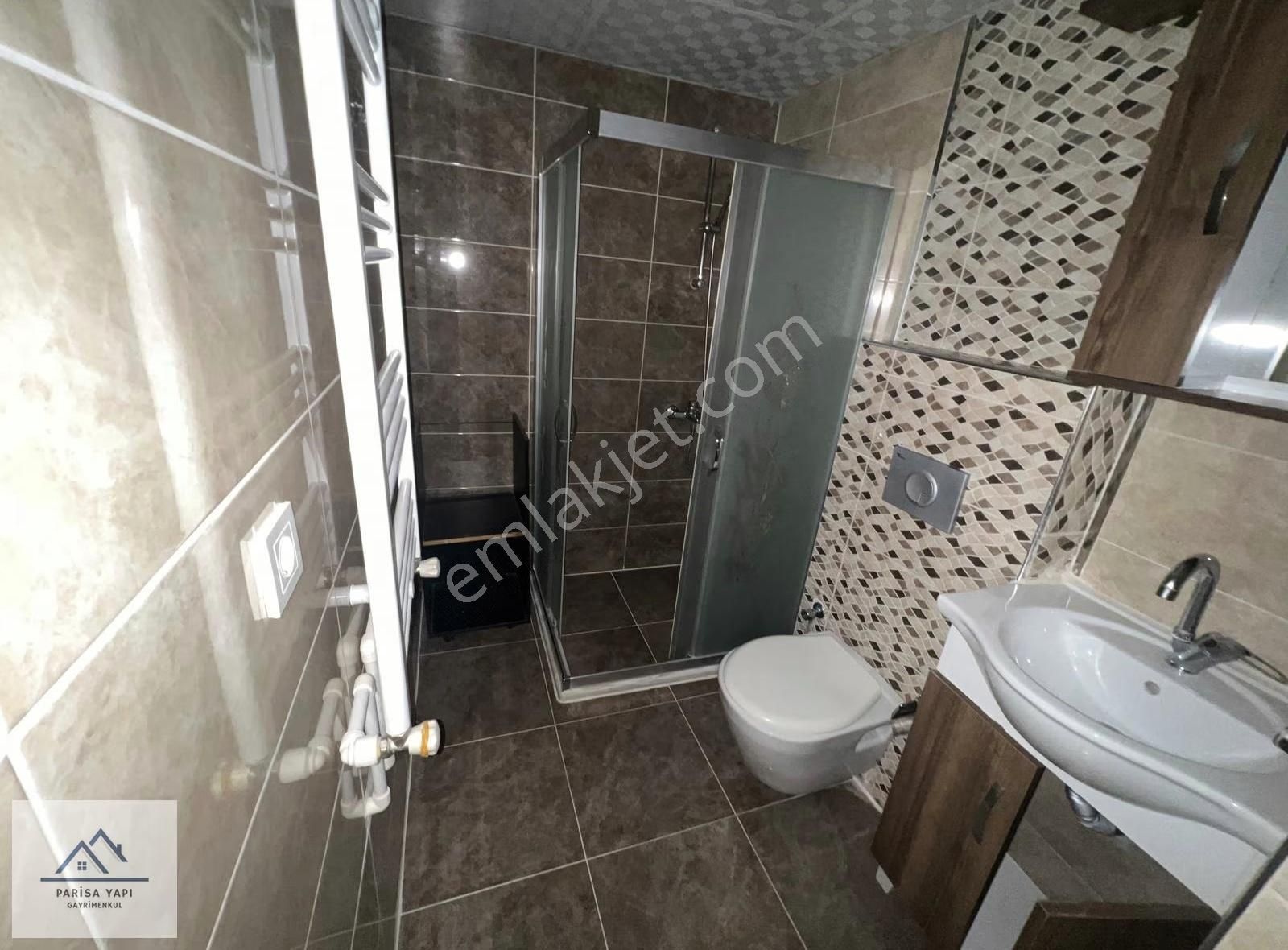 Parisadan Kozağaç Meydan Çiftçi Petrol Yakını Kiralık 3+1 Daire - Görsel 26