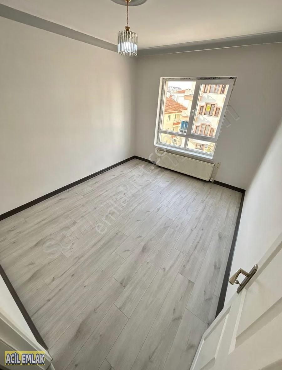 Başkent Caddesinde Yeni Bina Lüks Yapılı Satılık Daire - Görsel 18