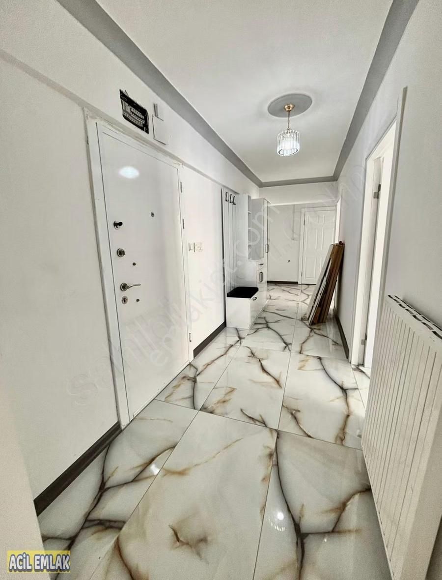 Başkent Caddesinde Yeni Bina Lüks Yapılı Satılık Daire - Görsel 9