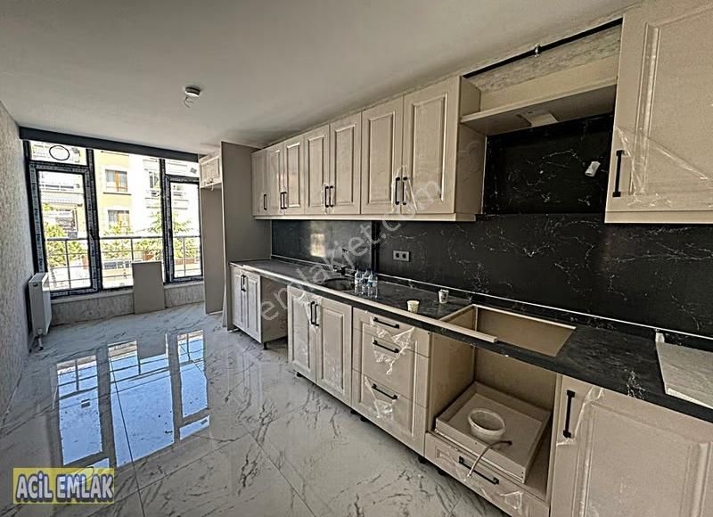 Acil Emlaktan Sıfır Lüks Yapılı Hastane Yakını Satılık Daire - Görsel 15