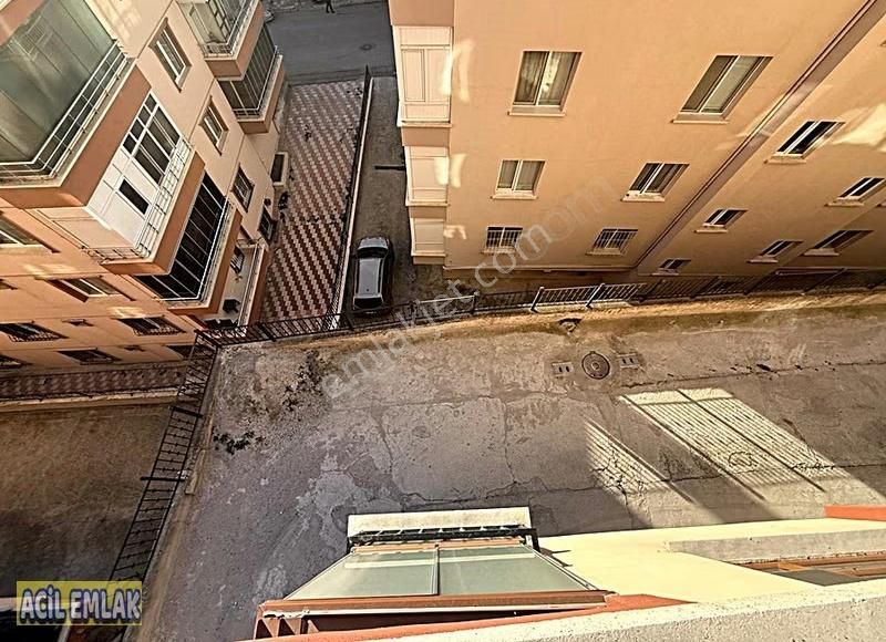 Hastane Yakını Kaygılı Sokakda Kat Konumunda Masrafsız - Görsel 9