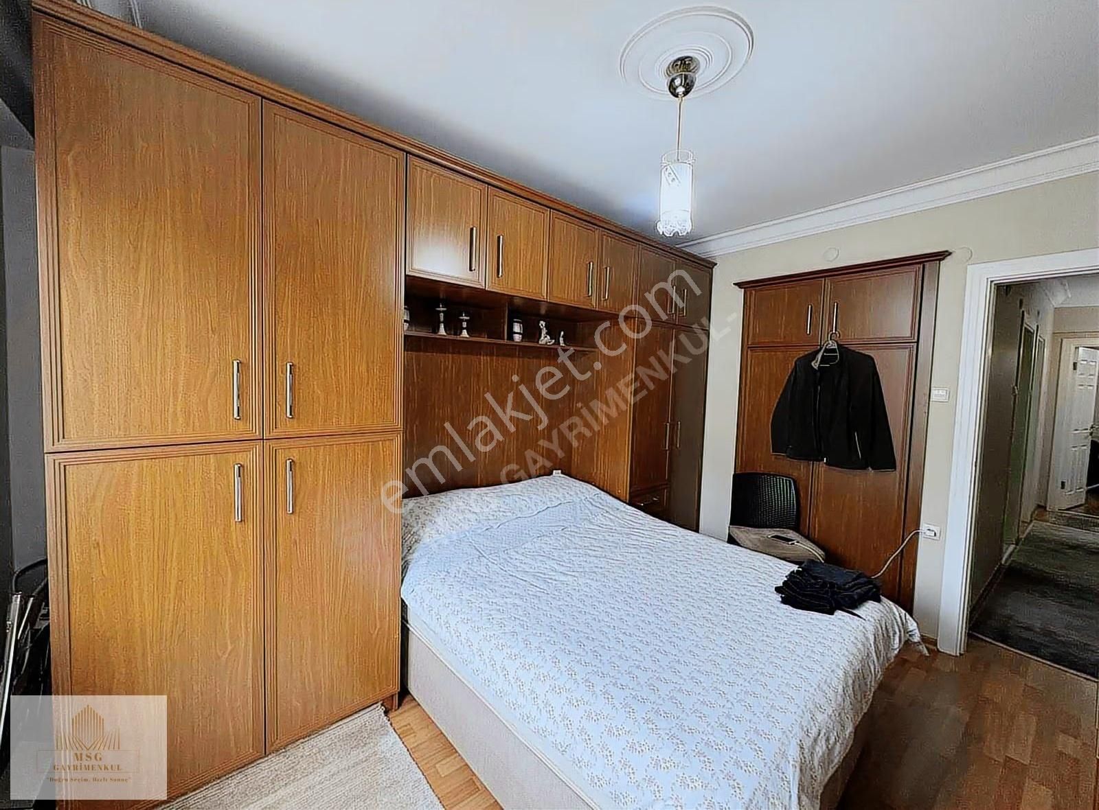 -msg'den Bahçelievlerde Ara Kat, Bakımlı 3+1 - 115 M2 Daire- - Görsel 11