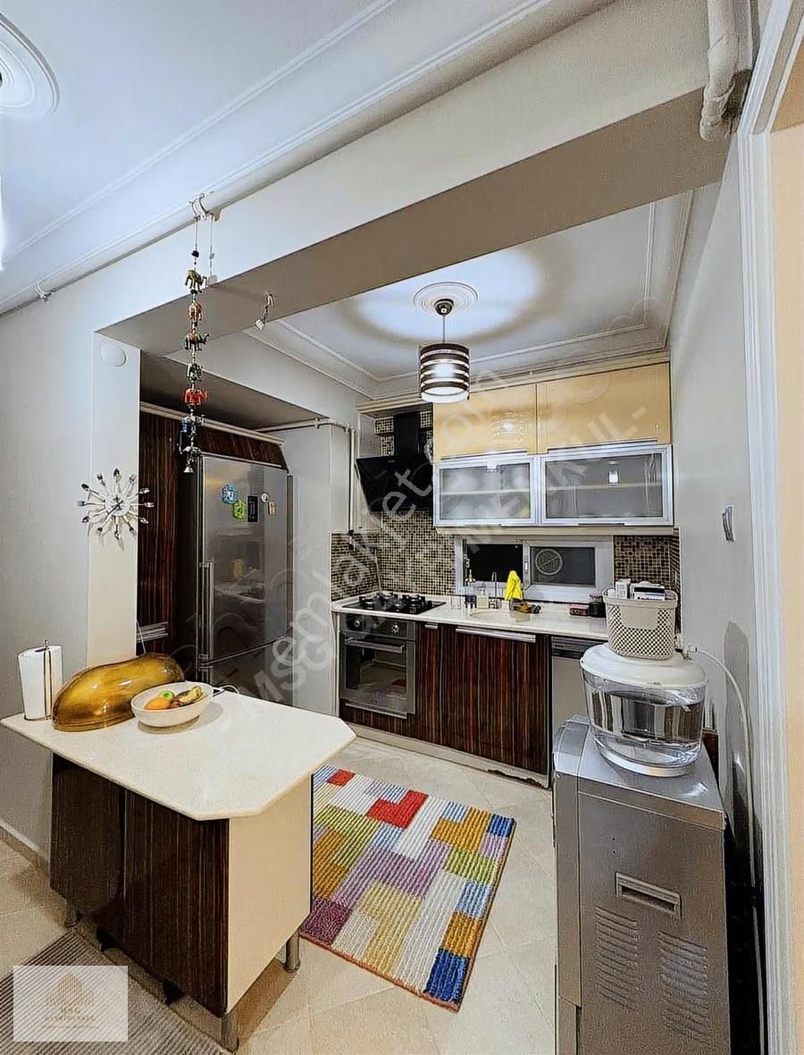 -msg'den Bahçelievlerde Ara Kat, Bakımlı 3+1 - 115 M2 Daire- - Görsel 28