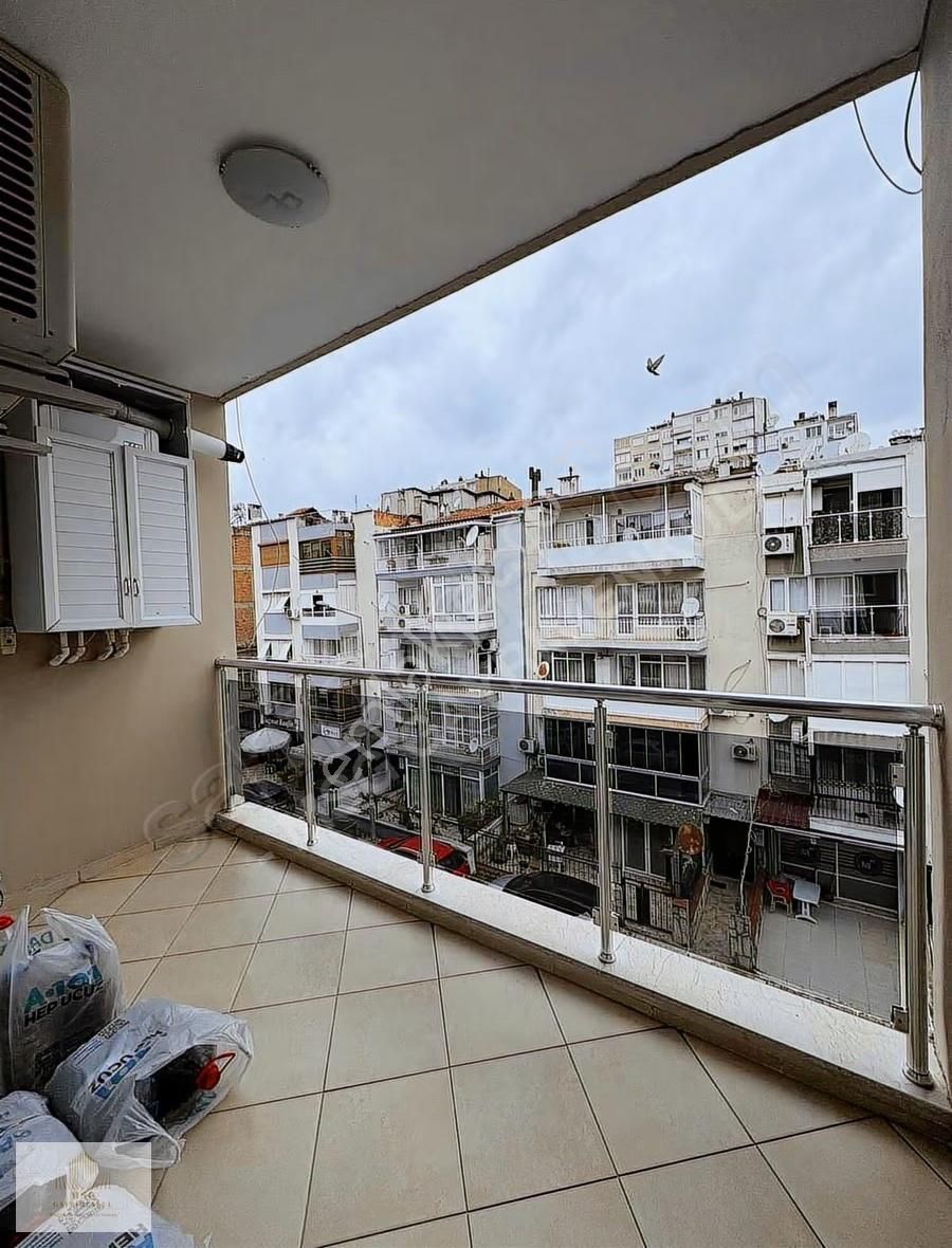 -msg'den Bahçelievlerde Ara Kat, Bakımlı 3+1 - 115 M2 Daire- - Görsel 27