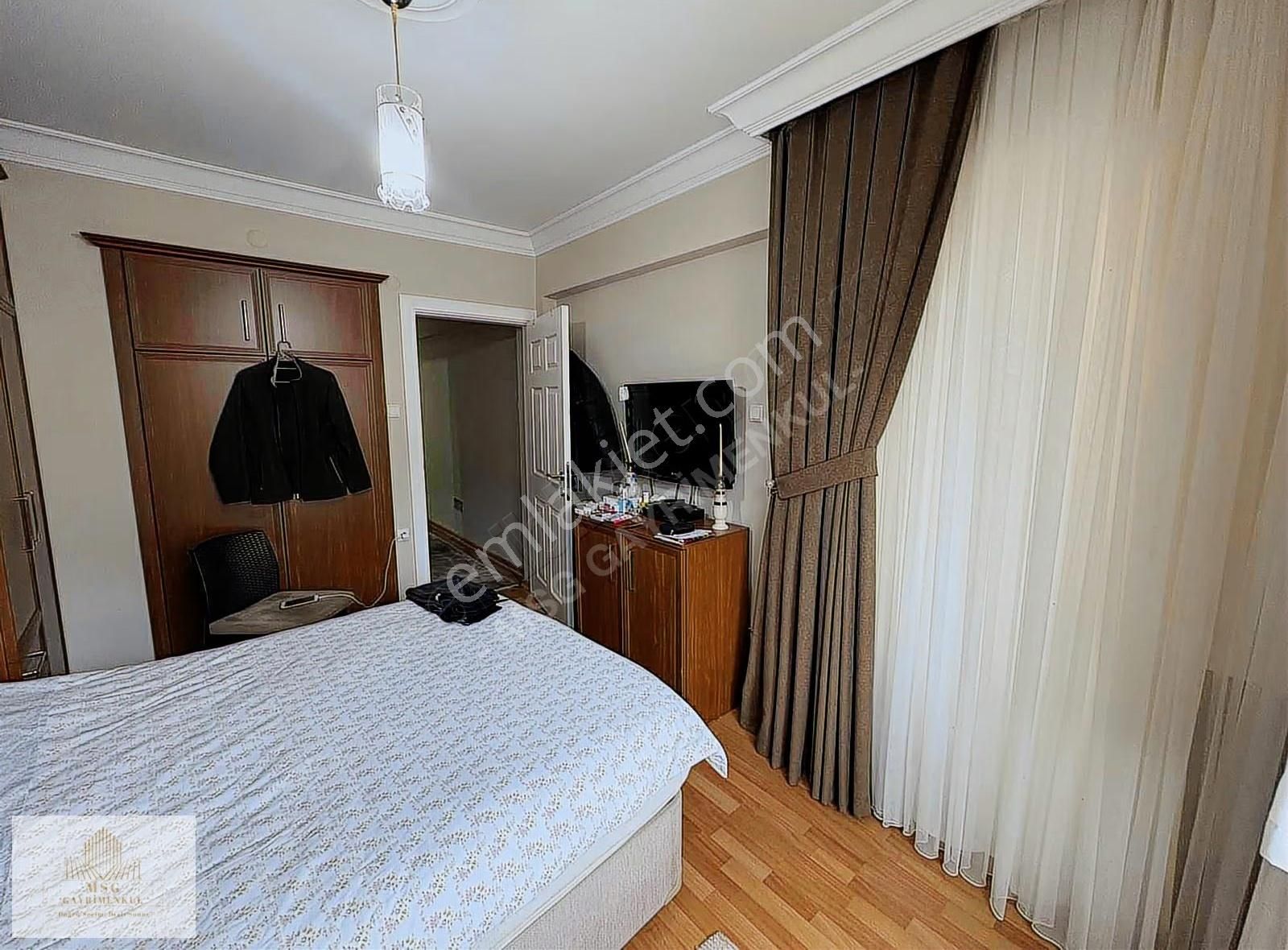 -msg'den Bahçelievlerde Ara Kat, Bakımlı 3+1 - 115 M2 Daire- - Görsel 45