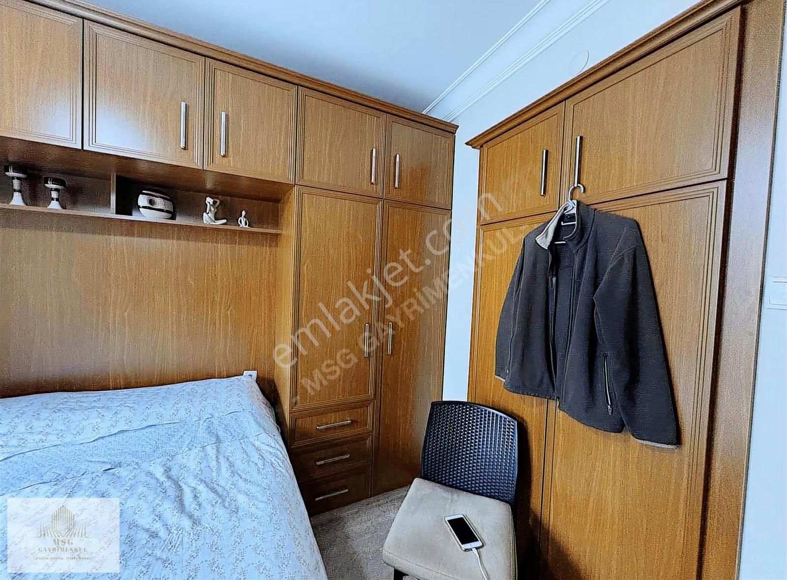 -msg'den Bahçelievlerde Ara Kat, Bakımlı 3+1 - 115 M2 Daire- - Görsel 18