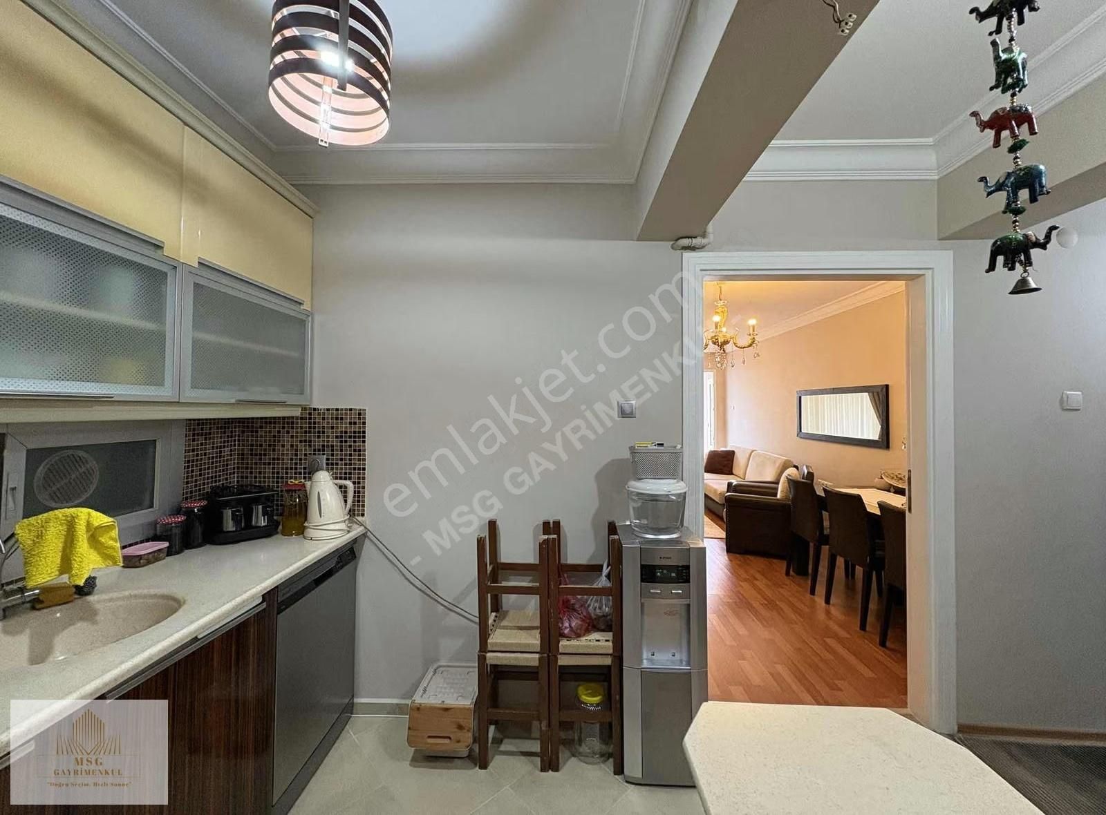 -msg'den Bahçelievlerde Ara Kat, Bakımlı 3+1 - 115 M2 Daire- - Görsel 15