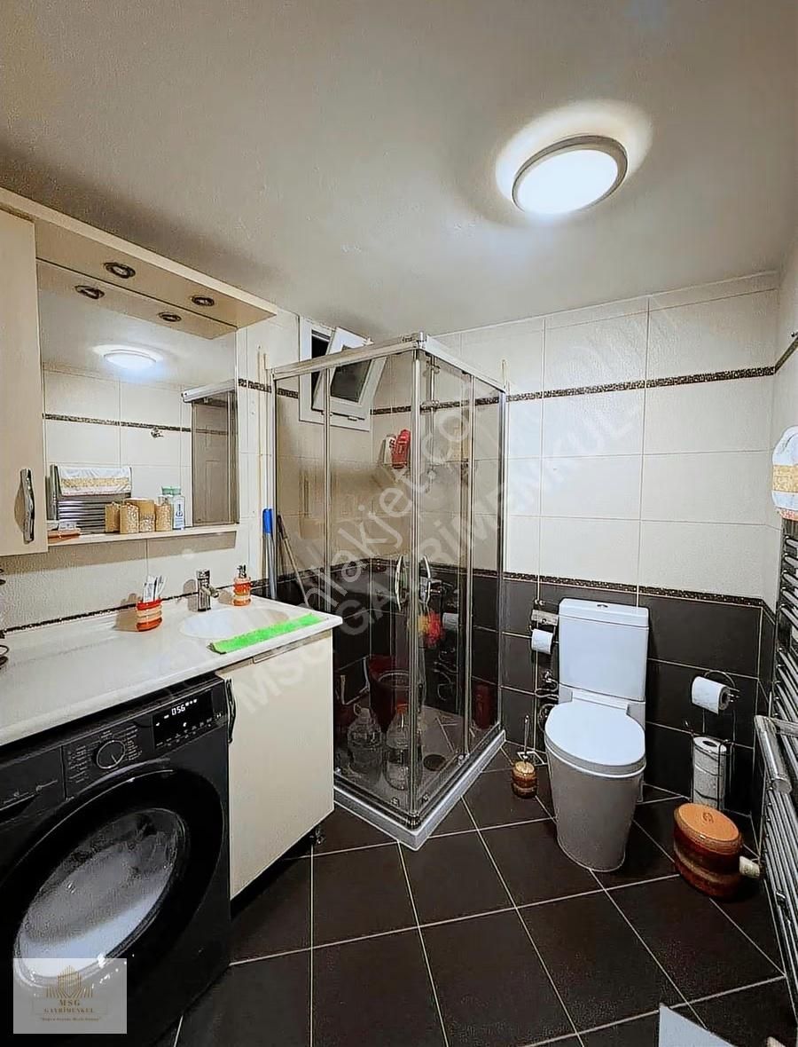 -msg'den Bahçelievlerde Ara Kat, Bakımlı 3+1 - 115 M2 Daire- - Görsel 37