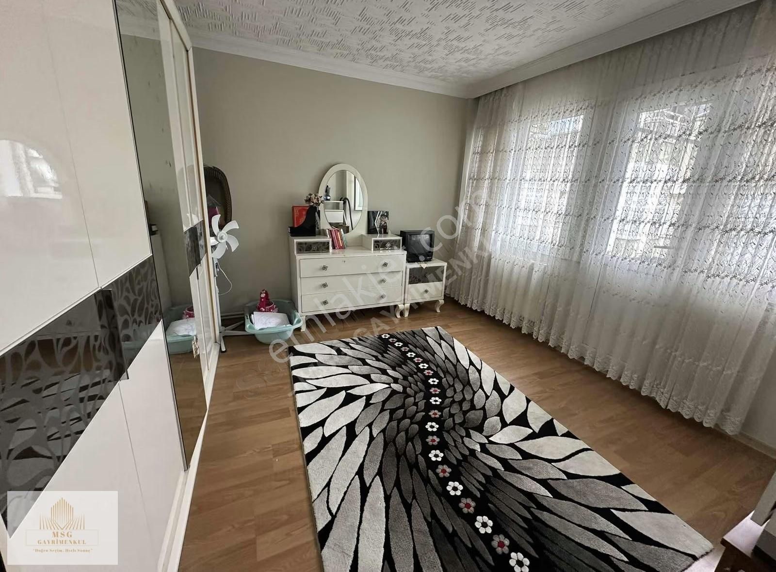 Msg'den Yenigün Mahallesinde Ferah Balkonlu 3+1 Daire - Görsel 13